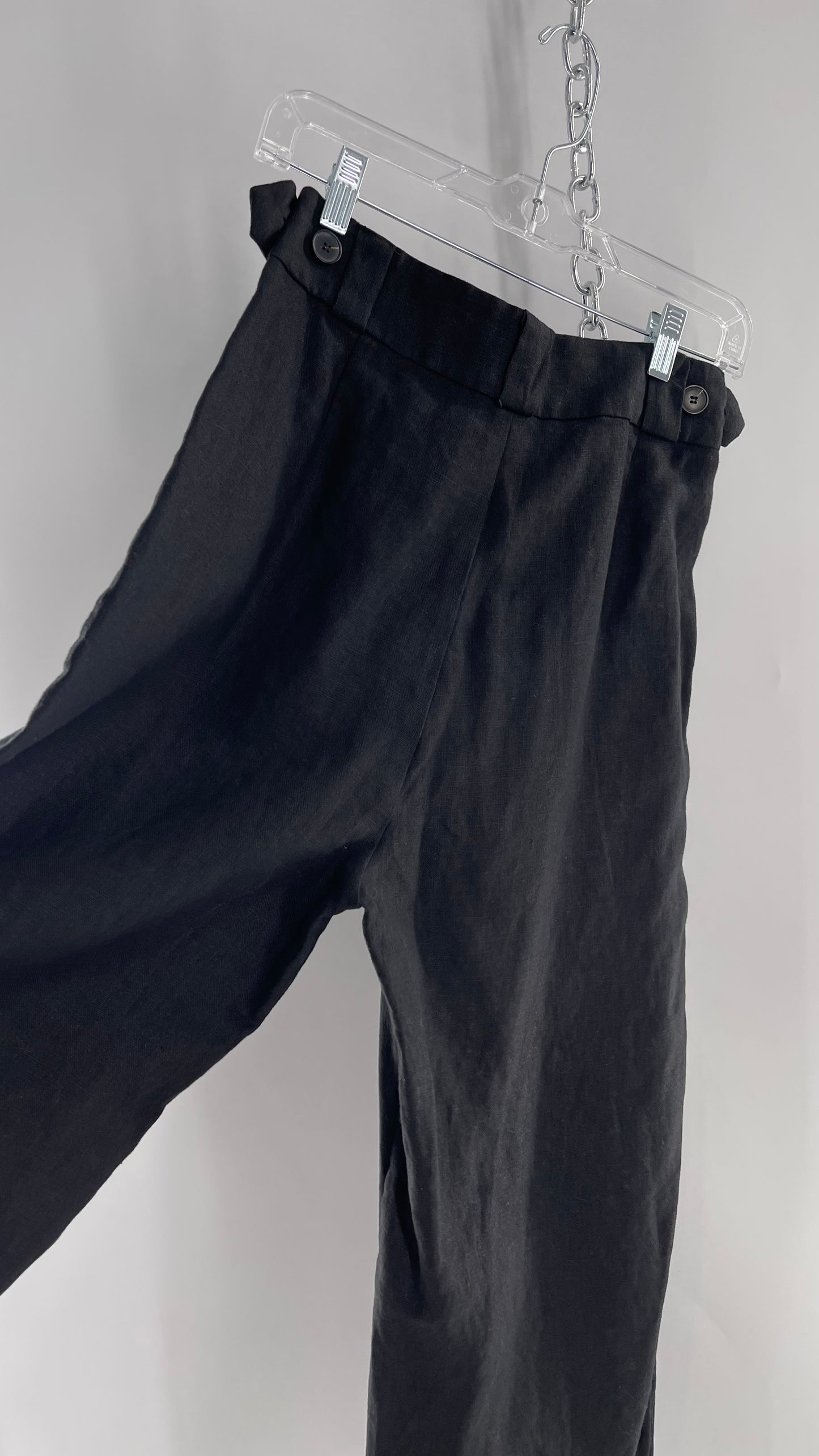 Thrills Black Thick Linen Trouser with Side Buttons and Pleating (4)