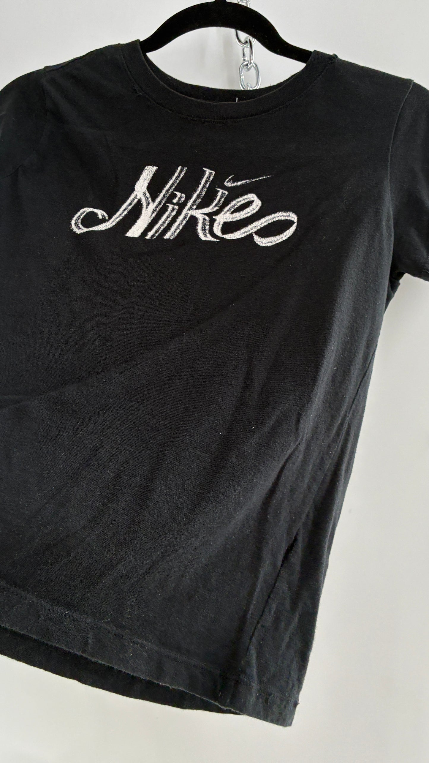 Vintage NIKE Black Baby T (Large)