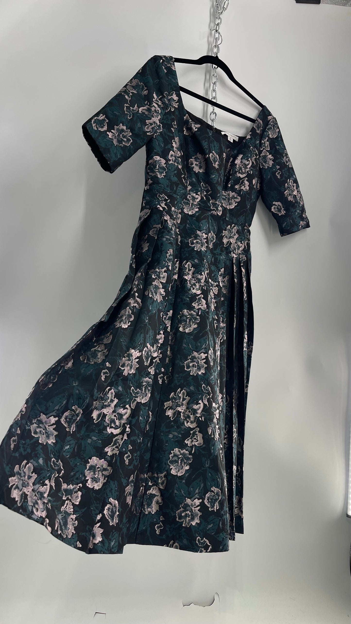 Kay Unger New York Jacquard Tapestry Dress (10)
