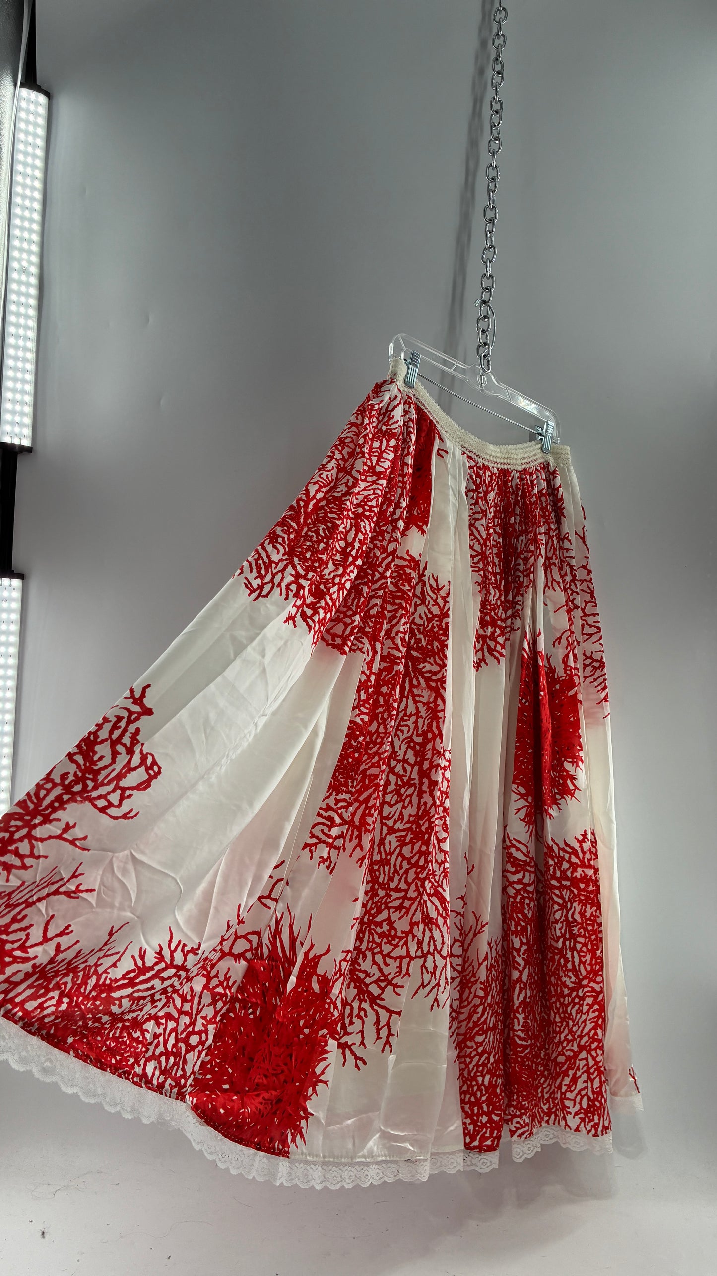 Handmade Vintage Full Length Voluminous Silky Skirt with Red Design (Large)