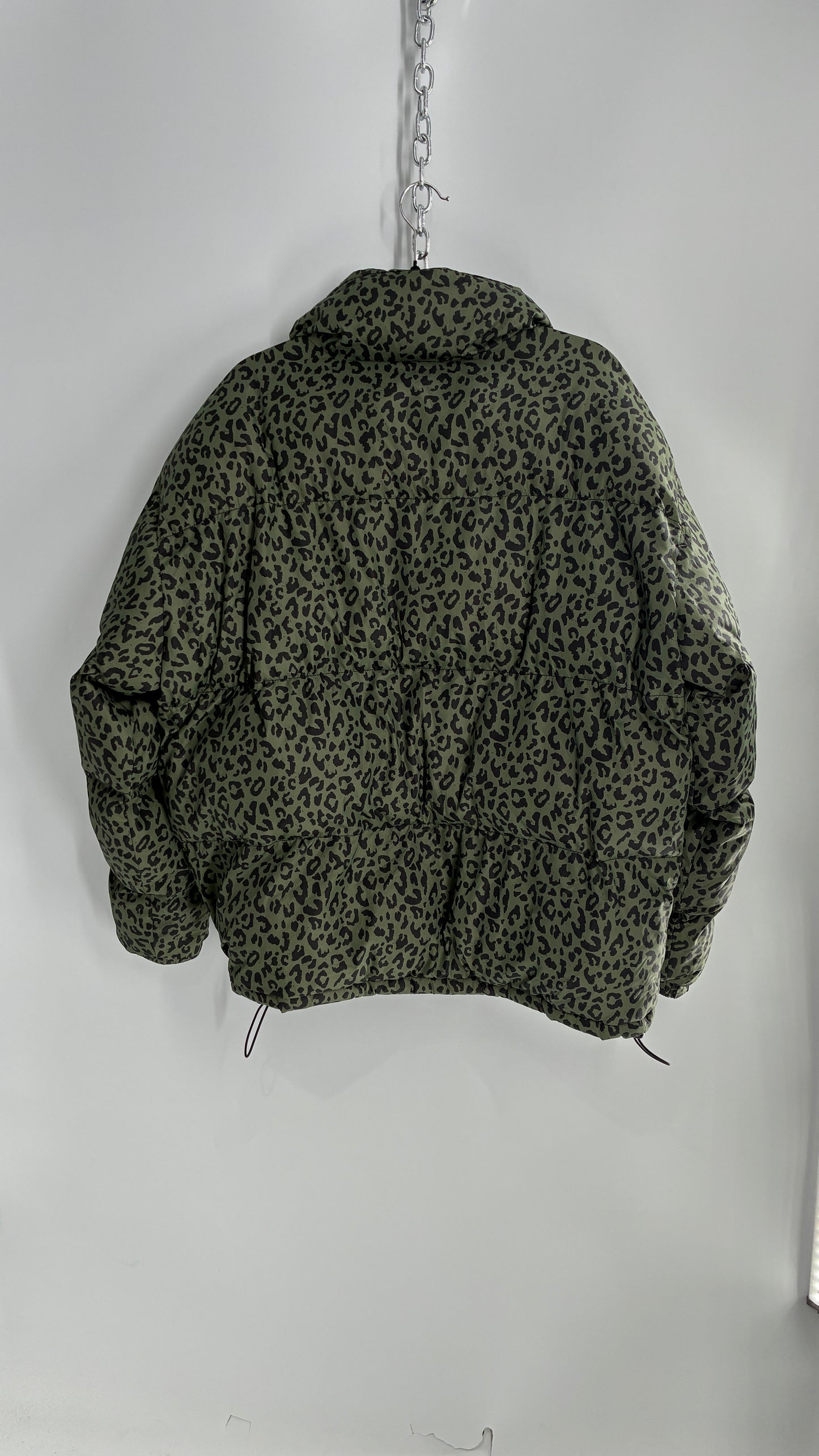 PACSUN Army Green Leopard Print Puffer Jacket (Large)