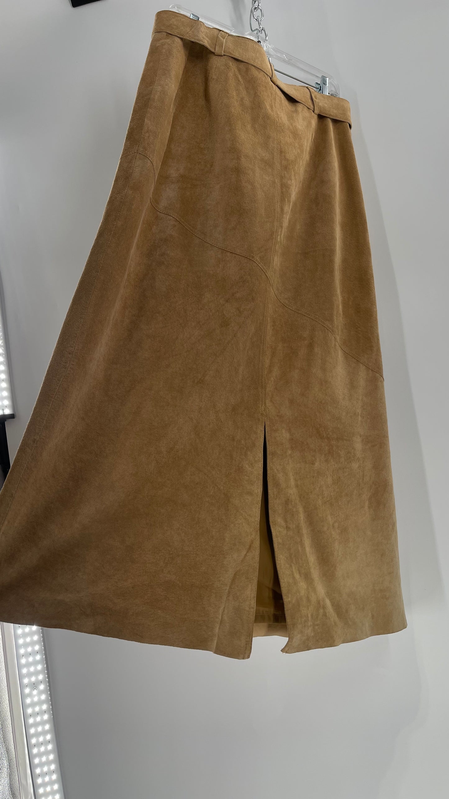 Vintage Margaret Godfrey Tan Suede Low Rise Full Length Skirt with Grommet Belt (14)