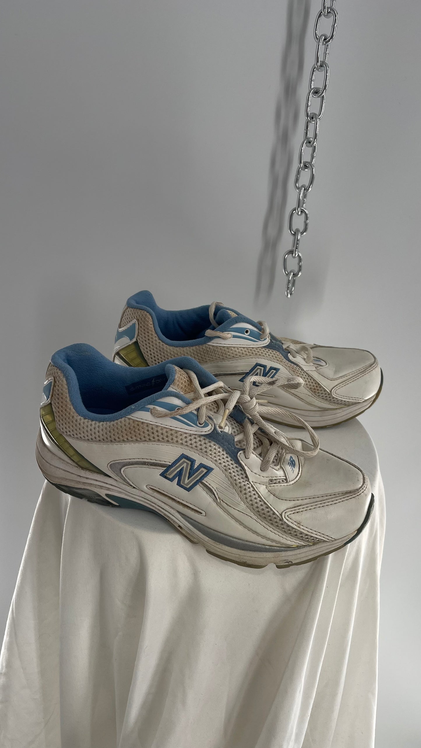 Vintage New Balance Distressed White Sneaker with Baby Blue Details (9)