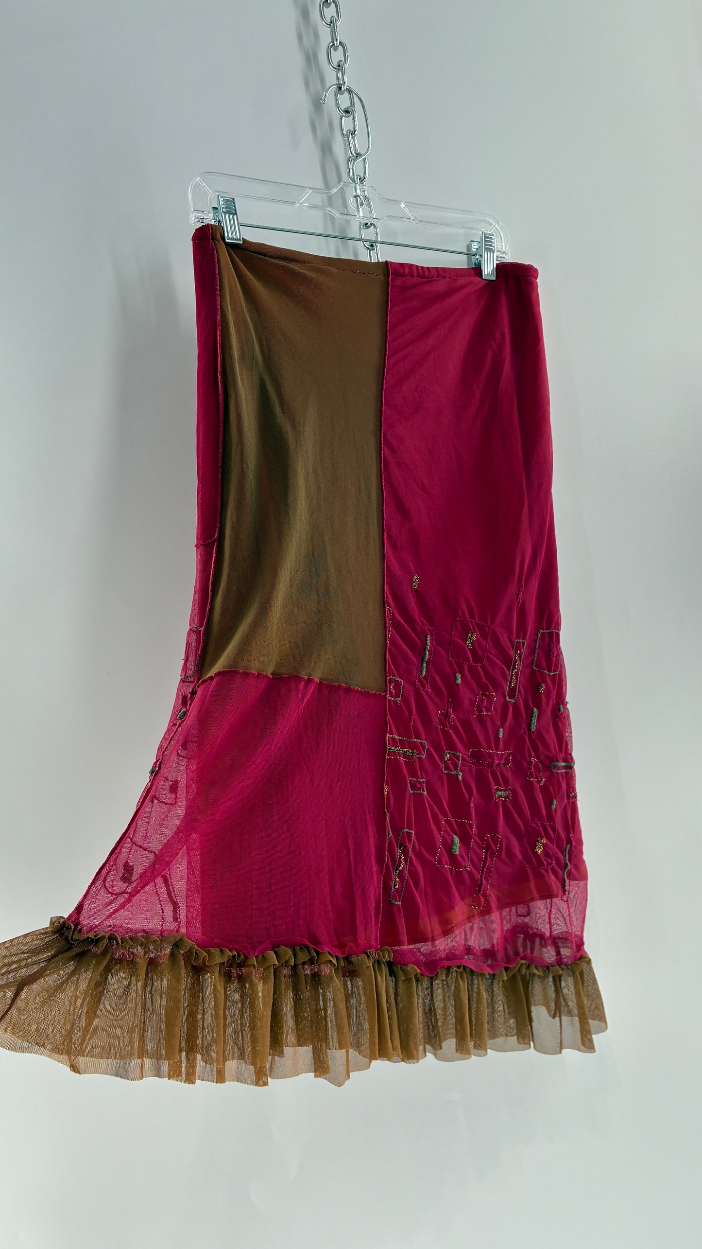 Vintage LILLI ROSE Fuchsia Exposed Stitch Midi Skirt with Embroidered Details (S/M)