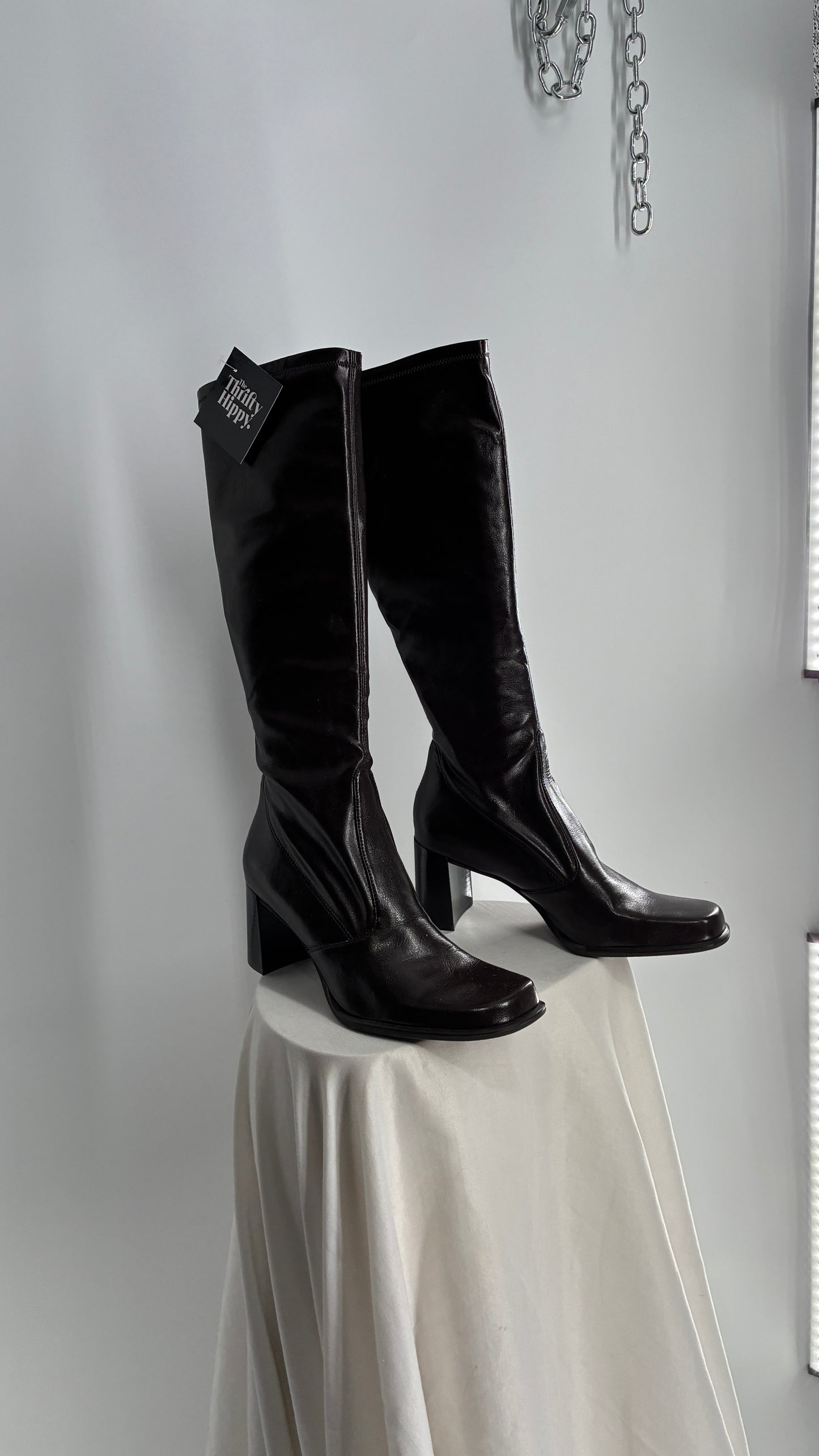 Vintage FRANCO SARTO Made in Brazil Square Toe Knee High Boots with Block Heel (8.5)