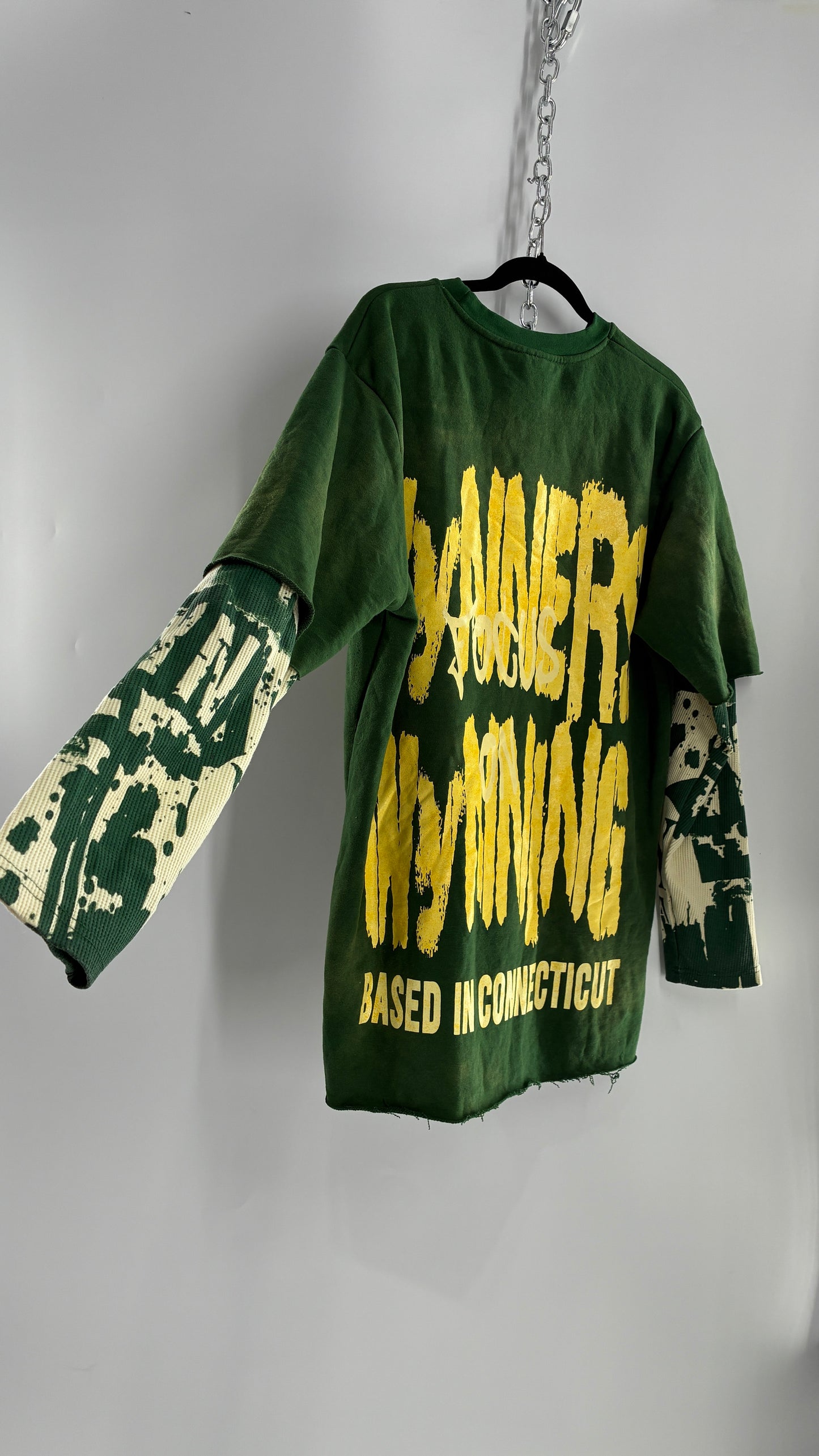 WYN Green Paint Splattered Henley/Baggy T Shirt Men’s Long Sleeve (XXXL)