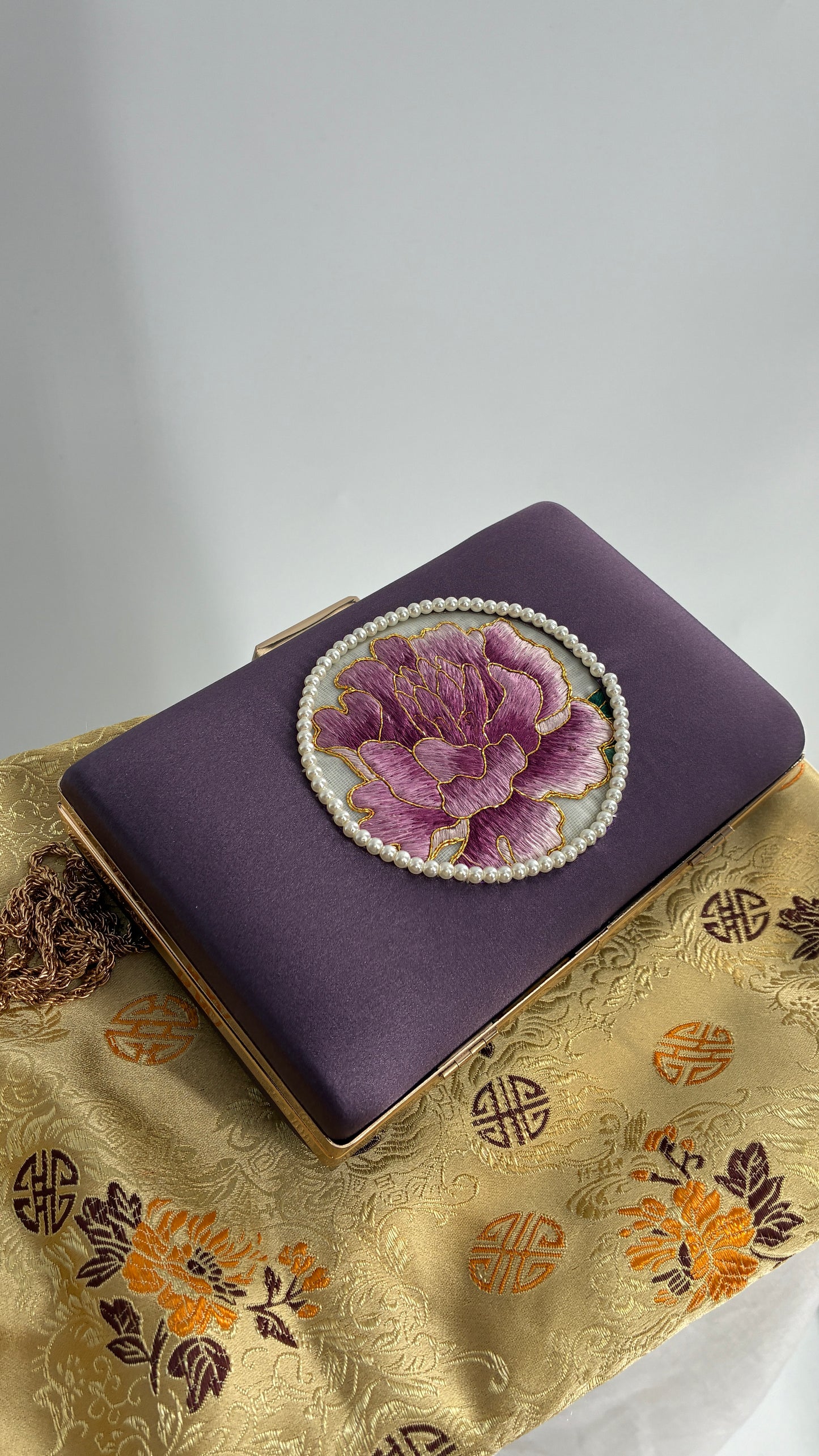Vintage Hand Embroidered Flower Purse with Pearl Detailing