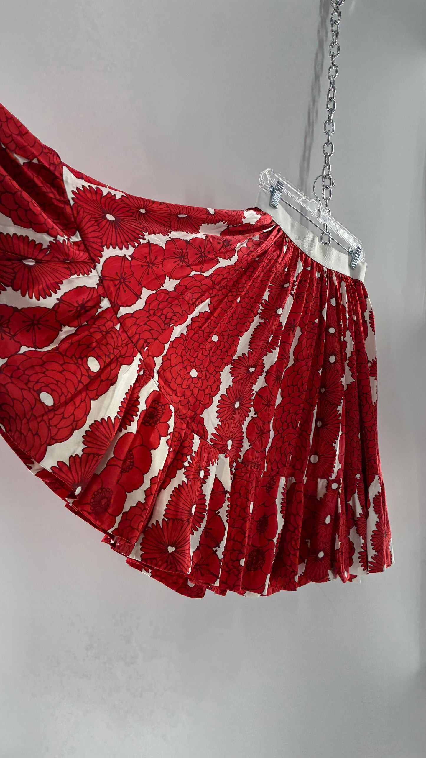 BALTIC BØRN Voluminous Red Floral Circle Skirt (XL)