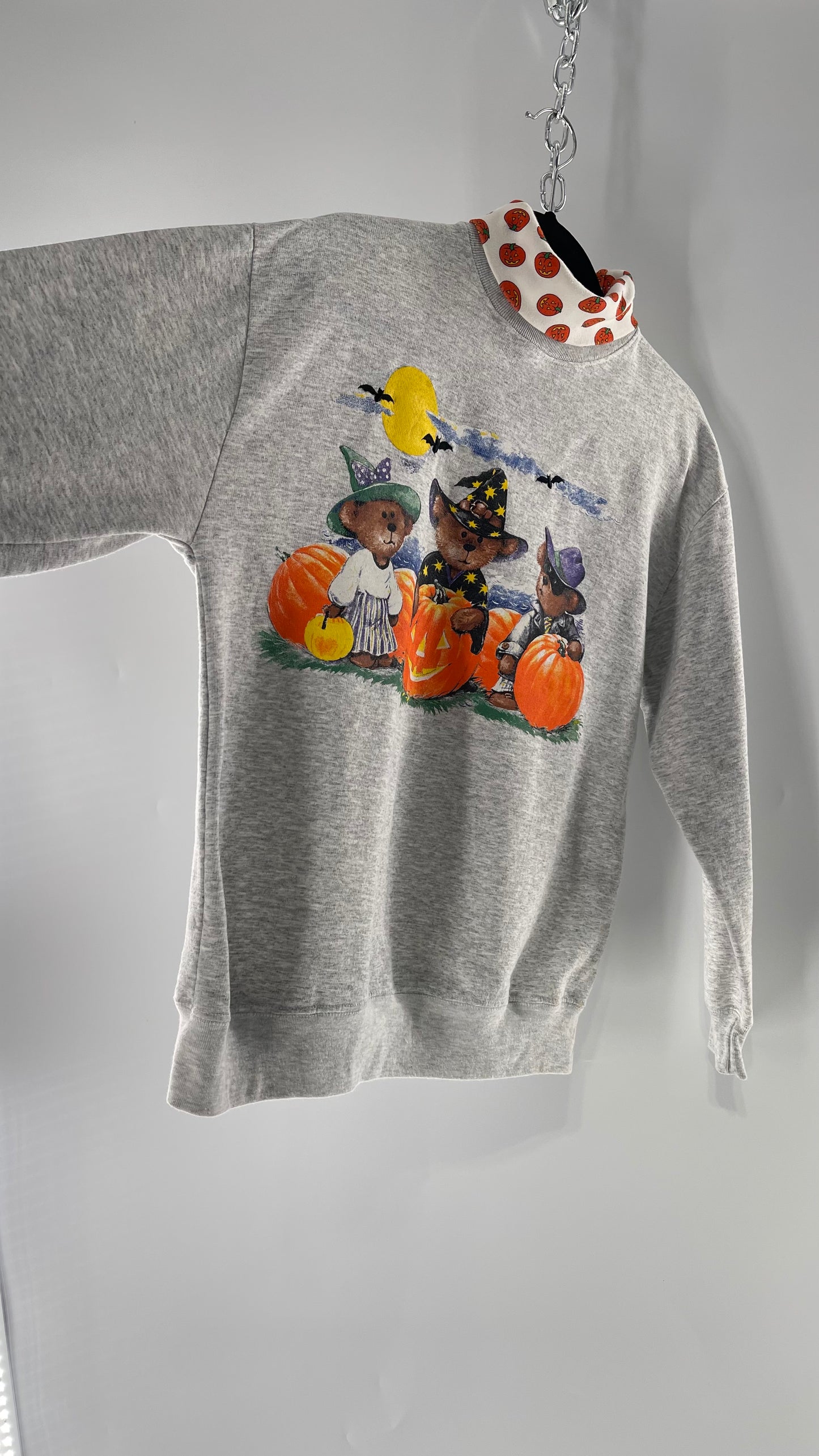 Vintage Halloween Turtle Neck Teddy Bear Sweater (Medium)