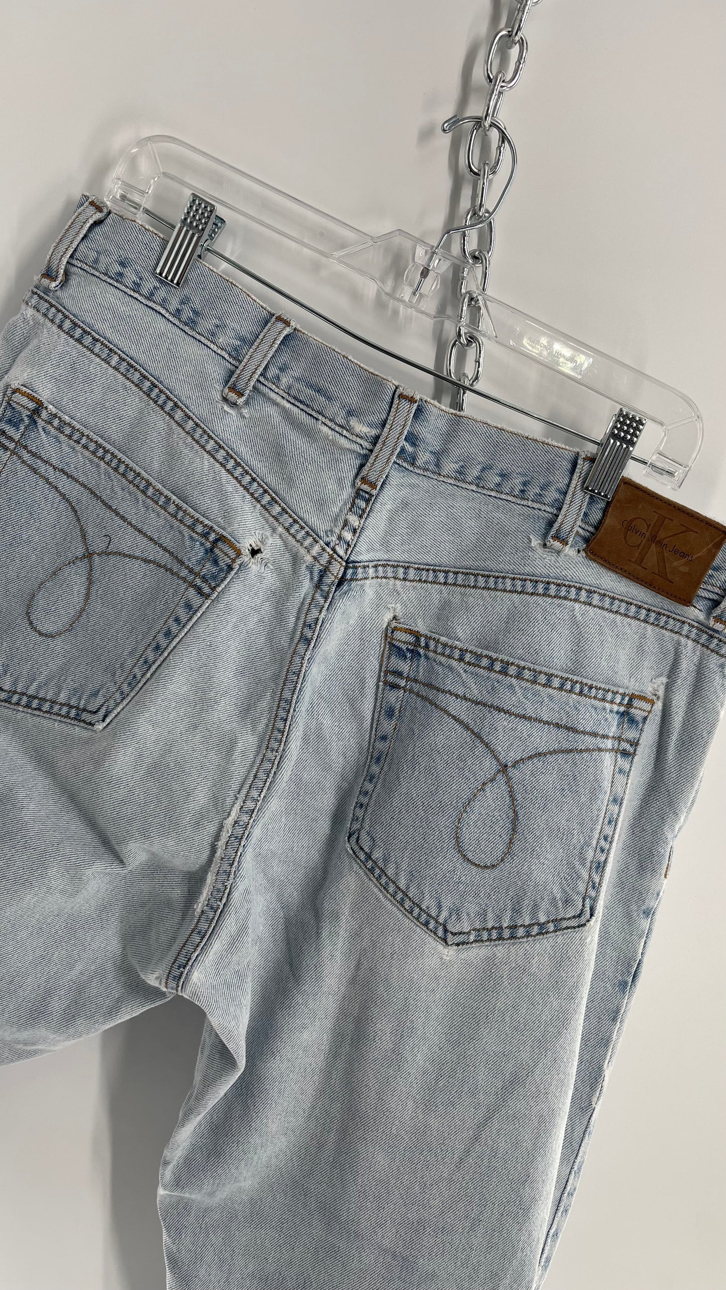Vintage Calvin Klein Light Wash Jeans (38)