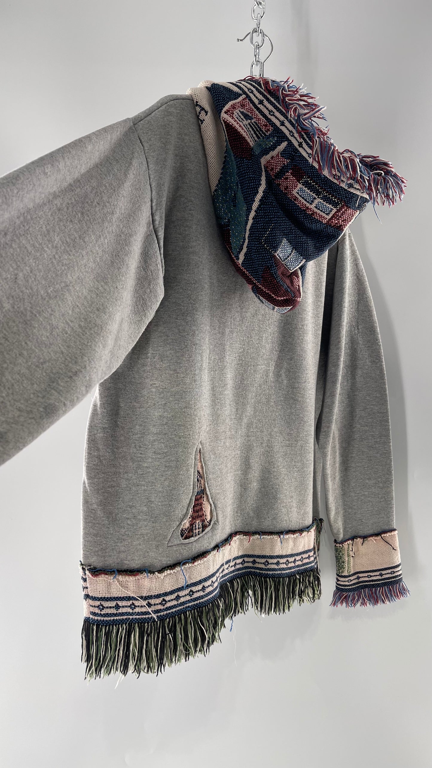 CUSTOM NY Tappanzee Rugged Distressed Blanket Hoodie with Coloration Gradient (S/M)