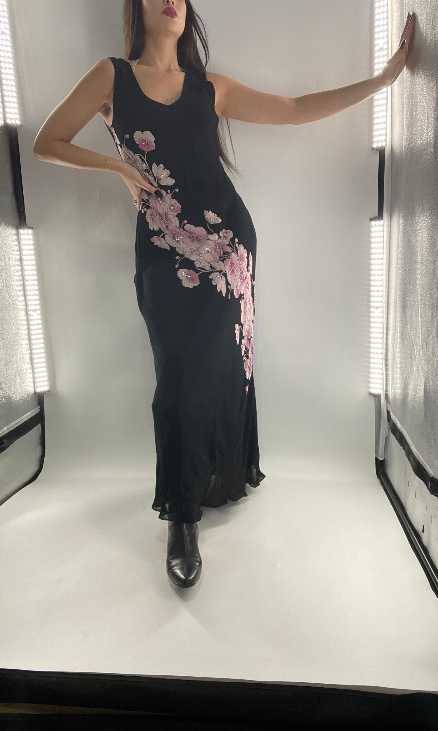Vintage Dress Barn Black Slinky Maxi Dress with Pink Floral Graphic and Sequins (L)
