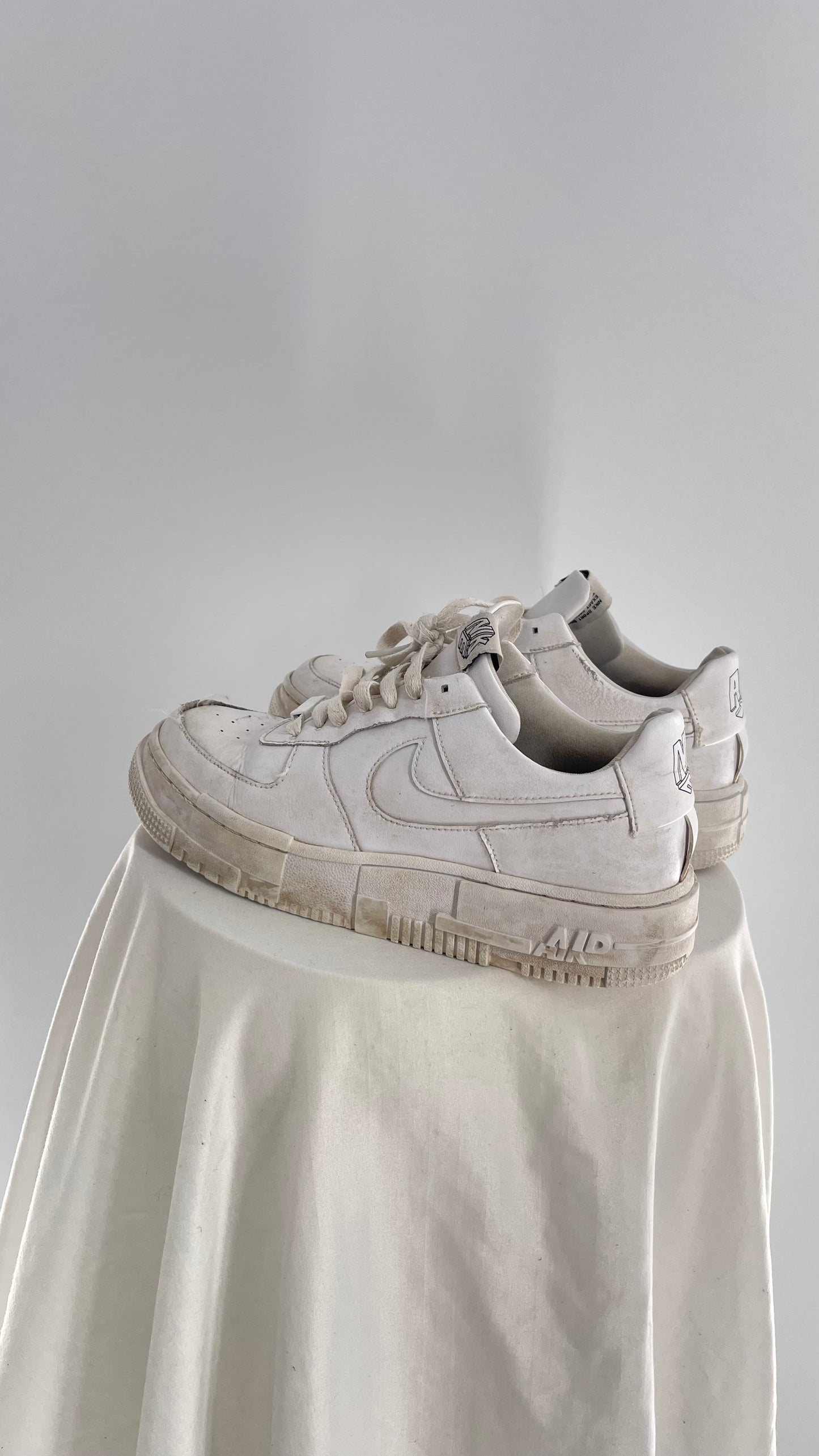 Vintage 1980s Retro Pixel Nike Air Force AF1 (8)