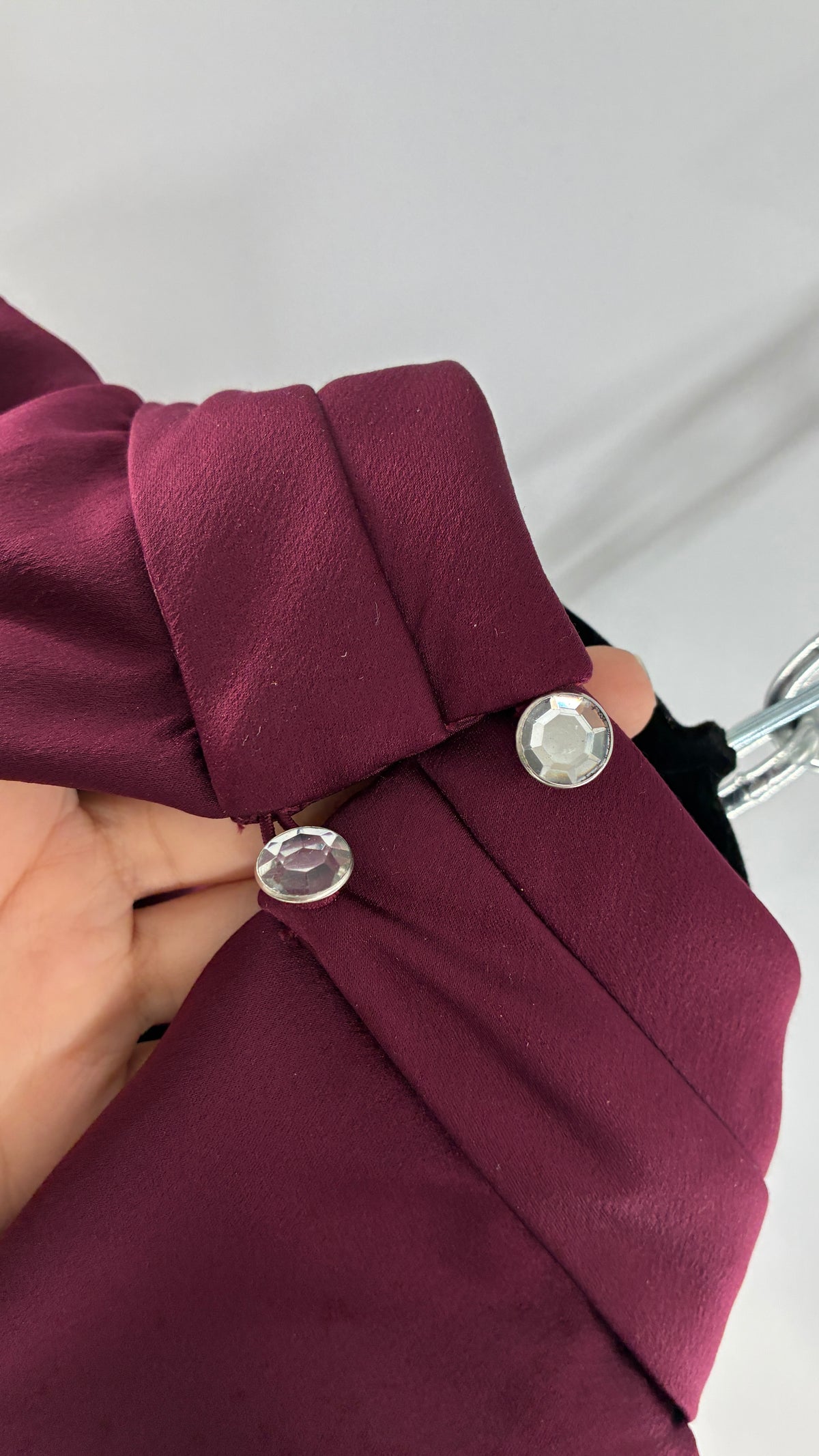 TAHARI Plum Tie Through, High Neck Tunic with Tags (Small)