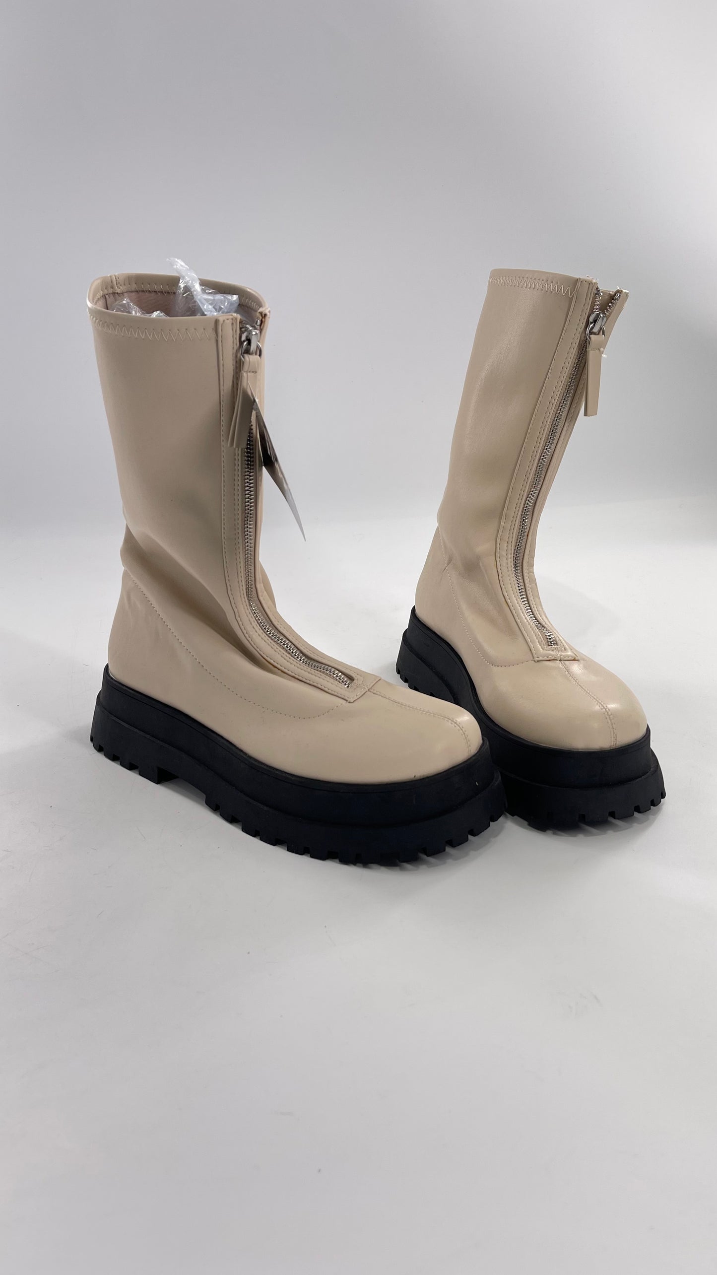 Urban Outfitters Cream Zip Front Boot with Contrast Platform (10)