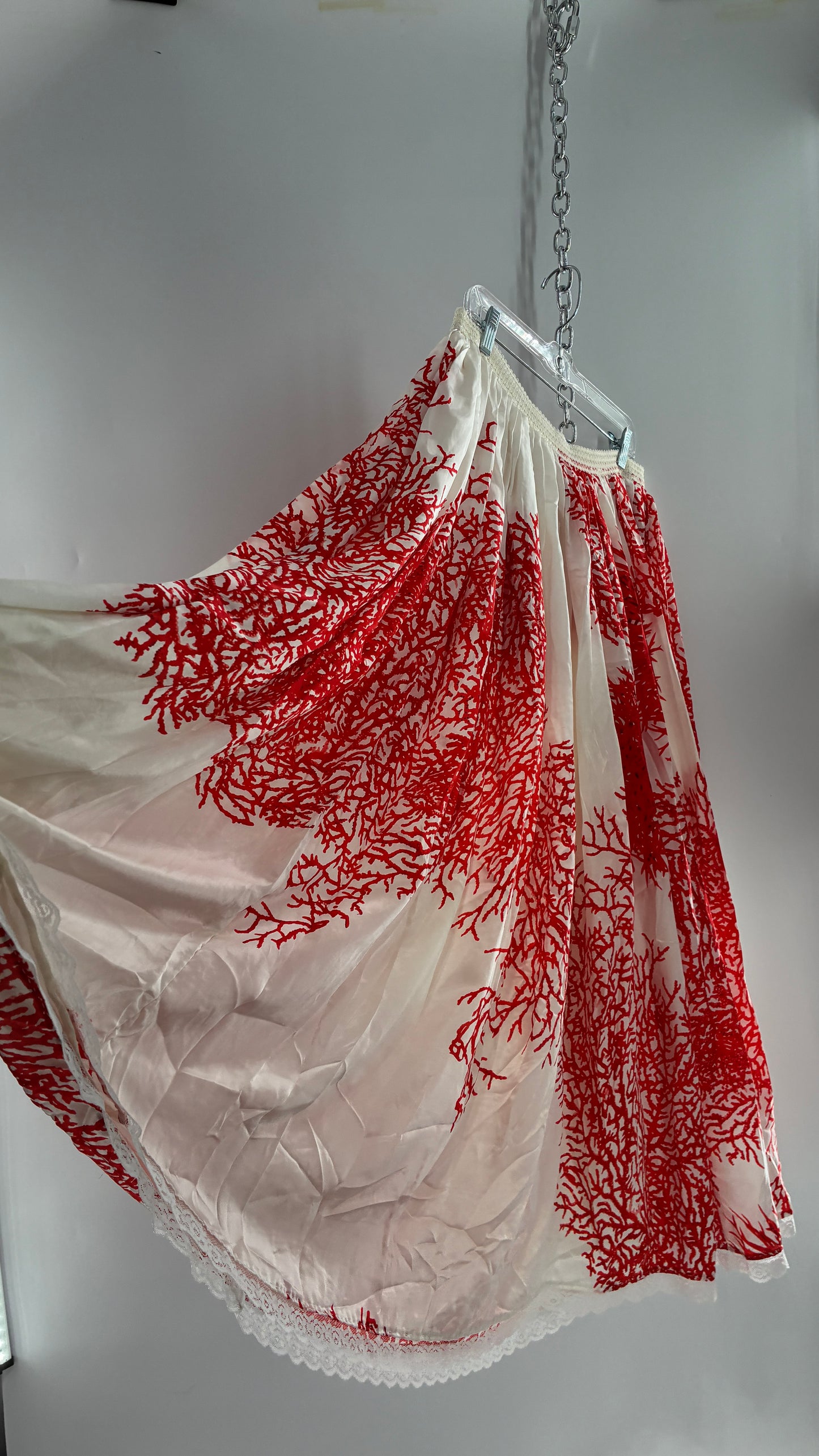 Handmade Vintage Full Length Voluminous Silky Skirt with Red Design (Large)
