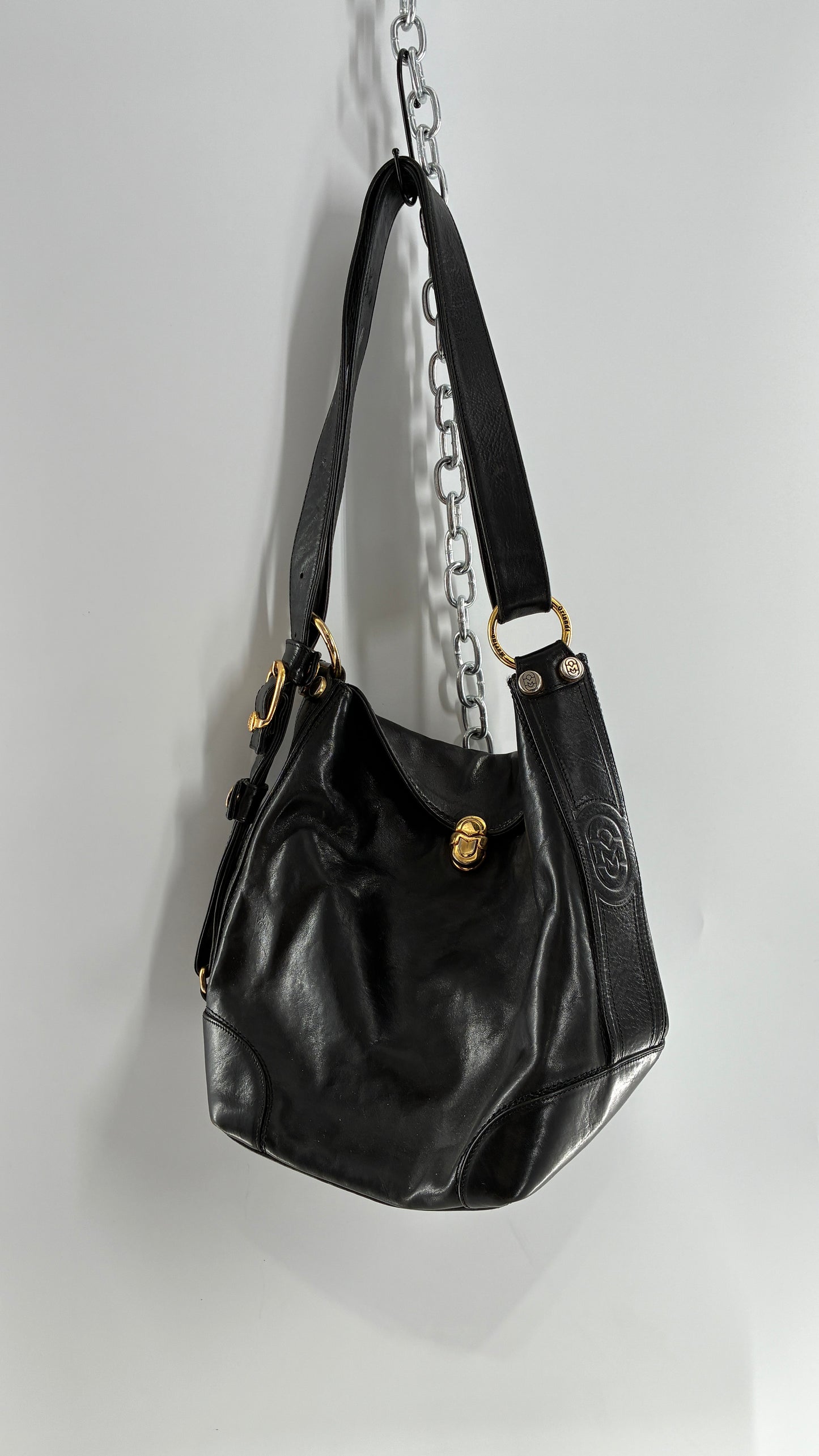 Vintage MARINO ORLANDI Black Leather Purse Made in Italy with Gold Embossed Hardware