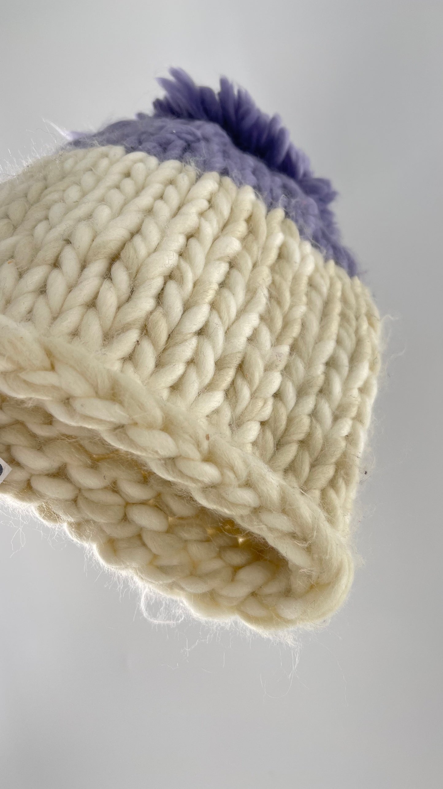 Free People White Knit Beanie with Lilac/Lavender Pom