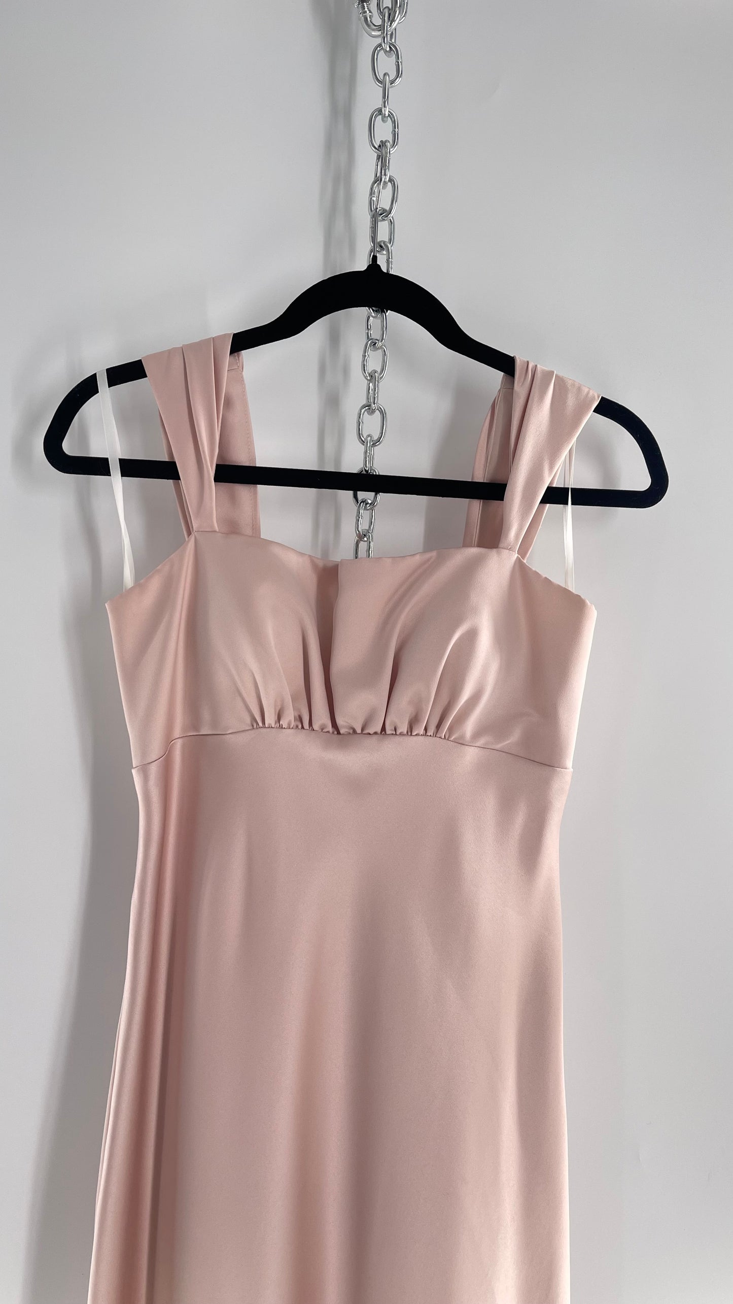 Vintage Alvina Valenta 1990s Classic Pink Drape Shoulder Dress (10)(Medium)