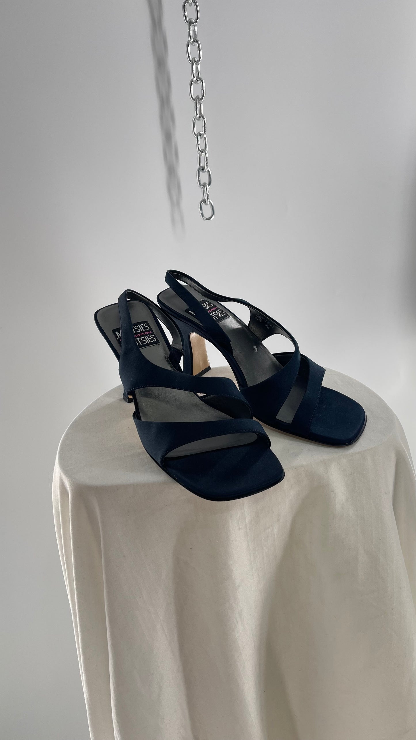 Vintage 1990s Mootsies Tootsies Strappy Satin Square Toe Kitten Heel (8)
