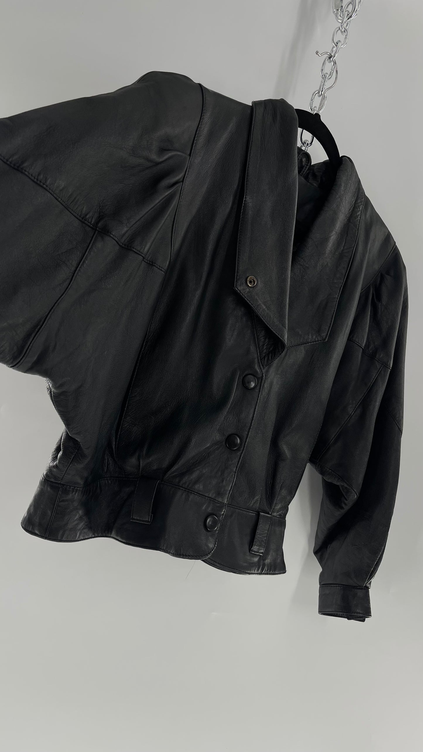 Vintage Black Leather Cropped Motorcycle Jacket (Medium)