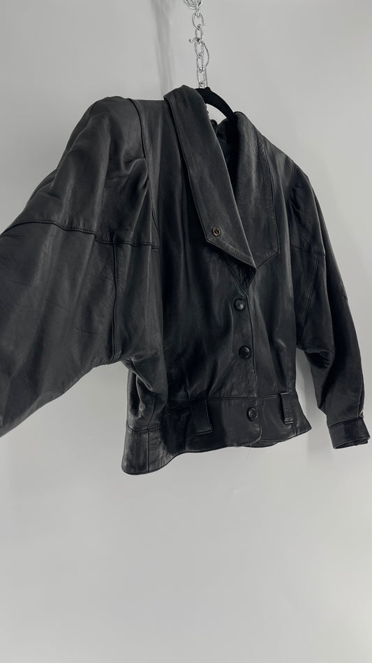 Vintage Black Leather Cropped Motorcycle Jacket (Medium)