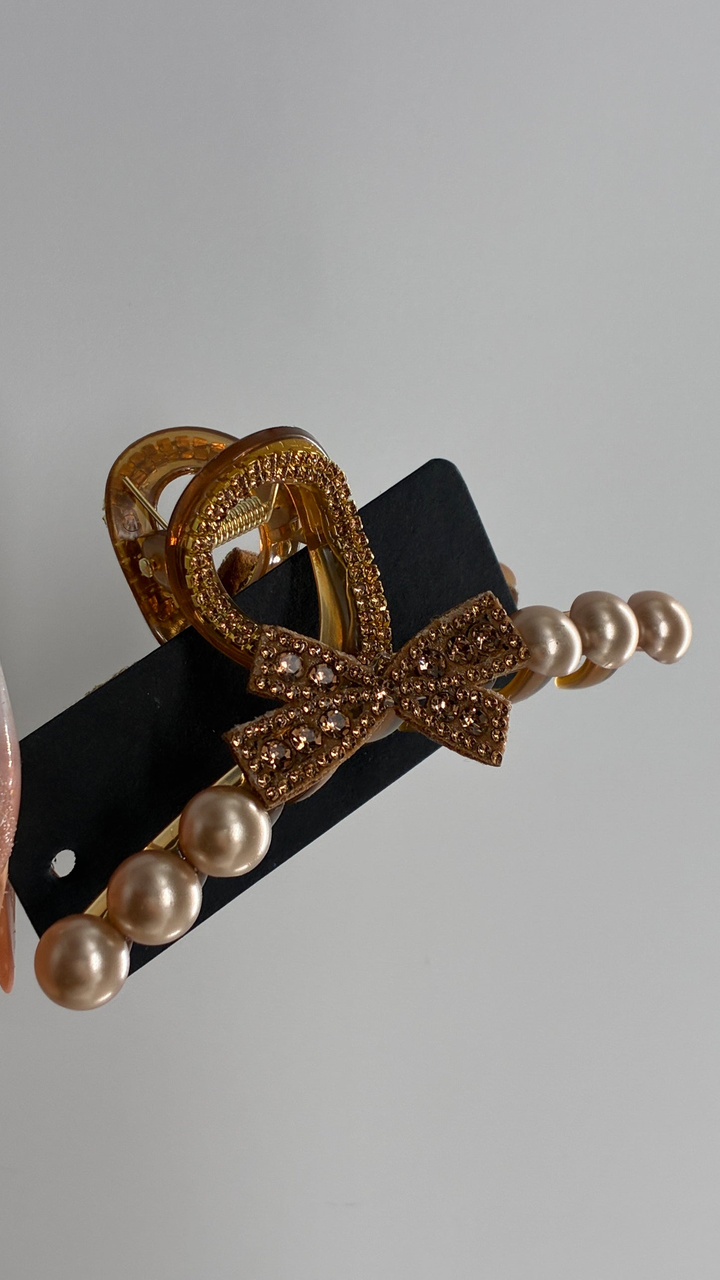 Tan Pearl Rhinestone Claw Clip