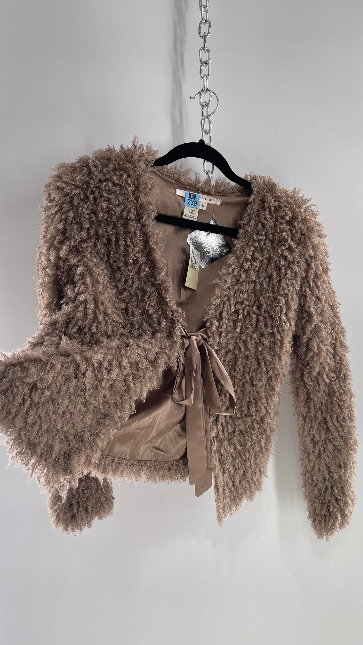 Vintage MAX STUDIO Tan Fuzzy/Furry Jacket with Tie Bust Detail and Tags Attached (Large)