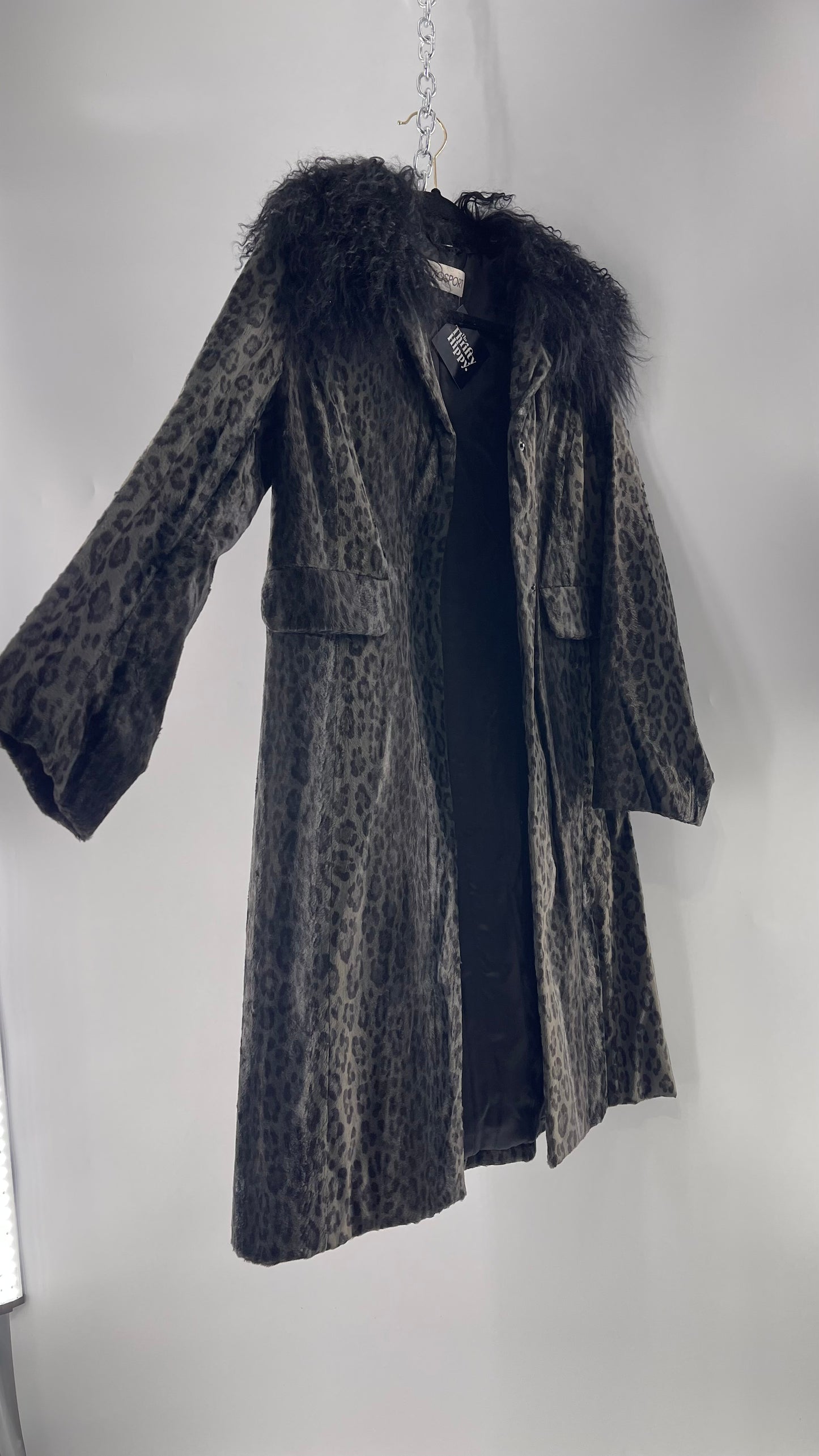 Vintage Romanian RAMOSTEPH Black/Gray Leopard Print Coat with Mongolian Fur Collar (Medium)