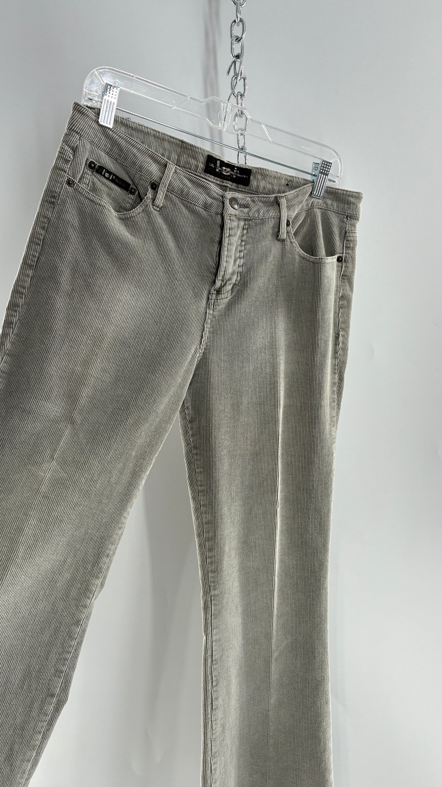 Vintage LEI Grey Corduroy Flare Pants with Fading Detail (13)