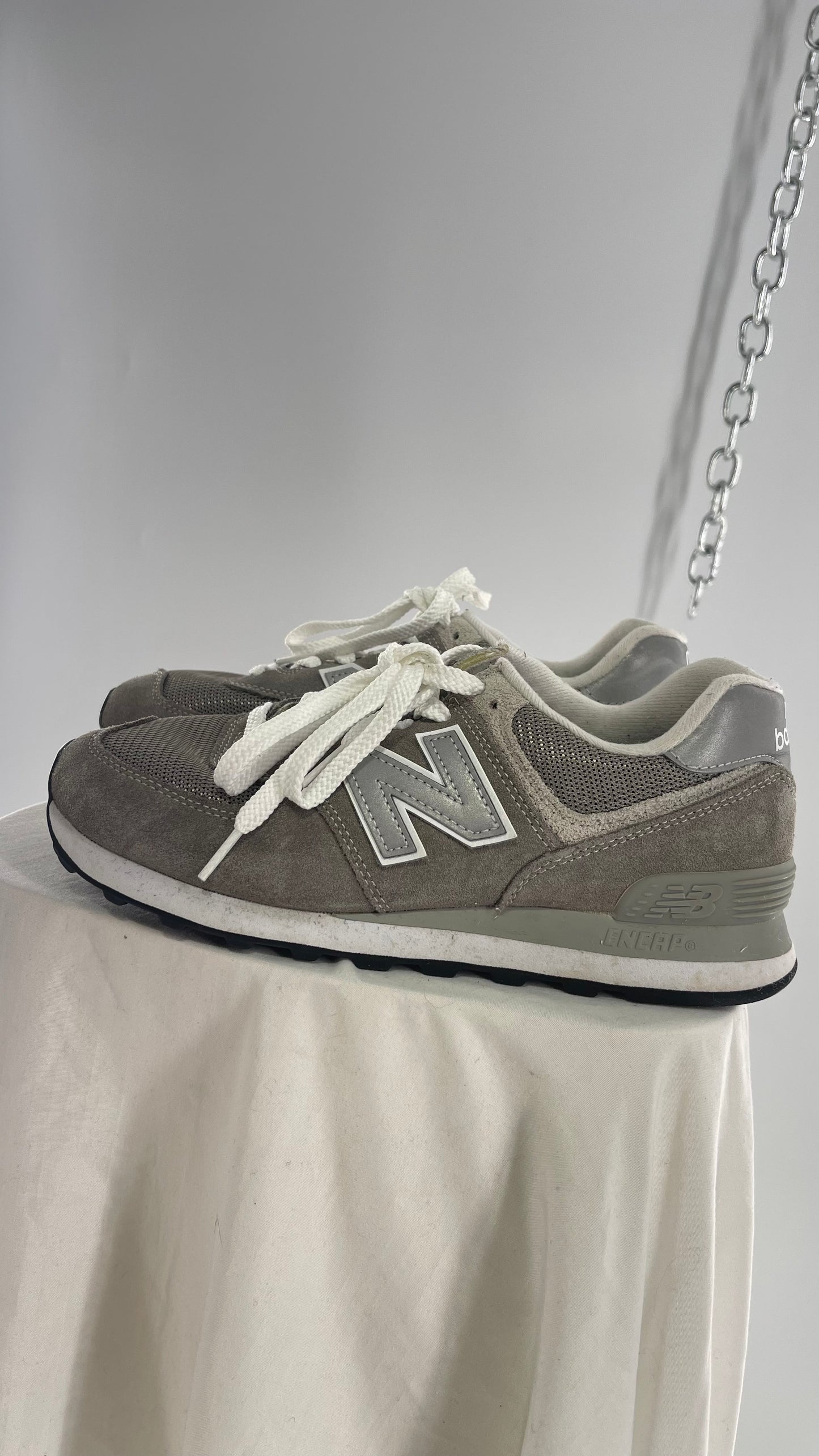 Vintage Nike New Balance 574 Unisex Gray Sneakers (8)