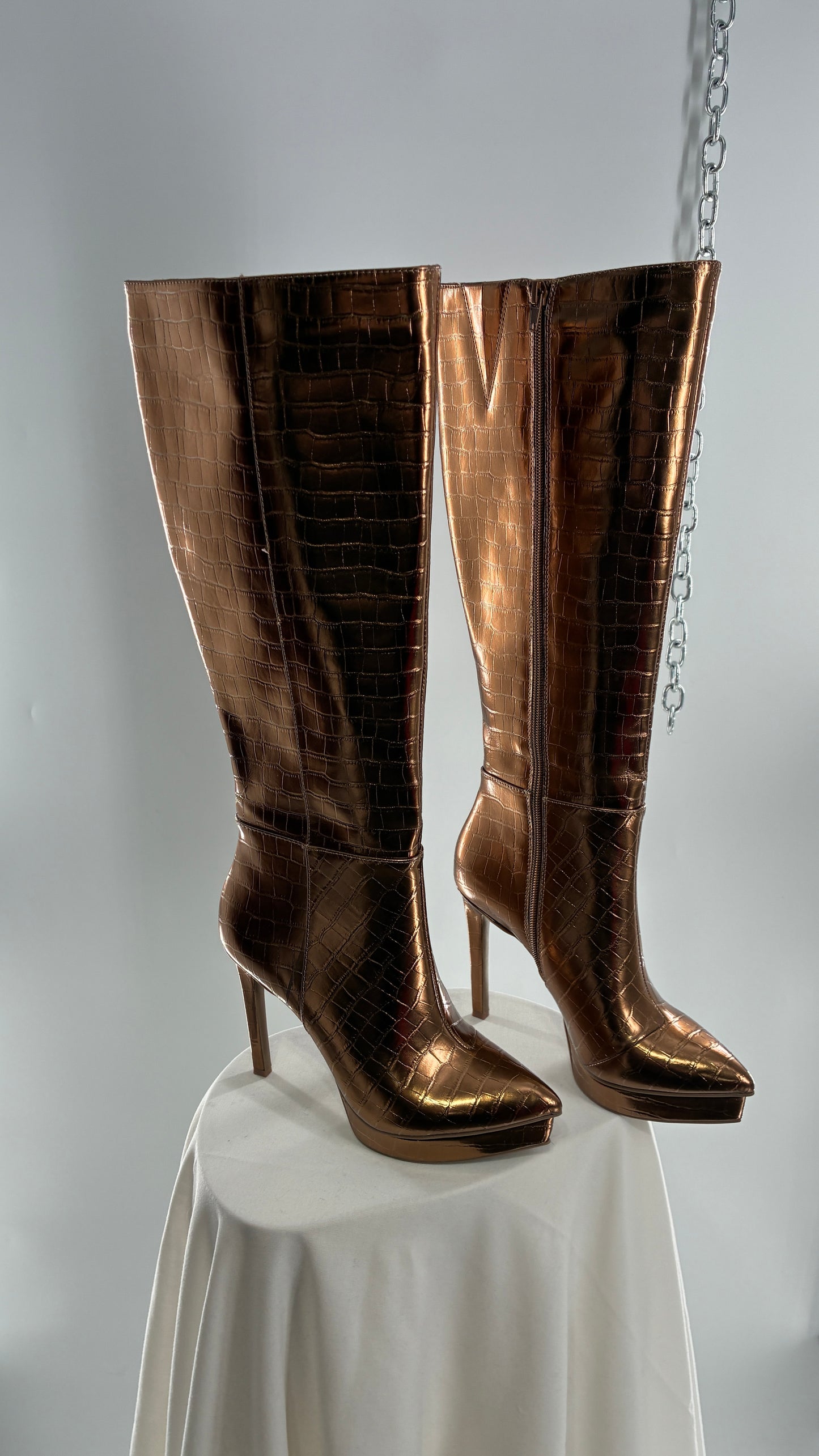 Vintage THALIA SODI Bronze Embossed Crocodile Texture Platform, Pointed Toe, Knee High Boots (6)