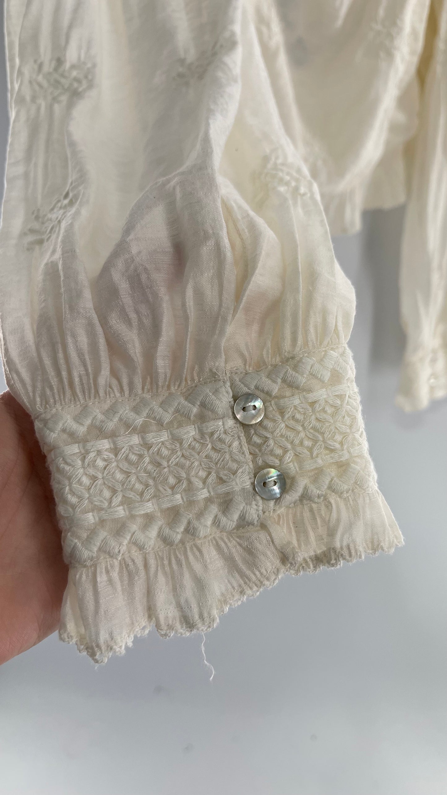 Free People White Cotton Bubble Sleeve Blouse with Embroidered Details (Medium)