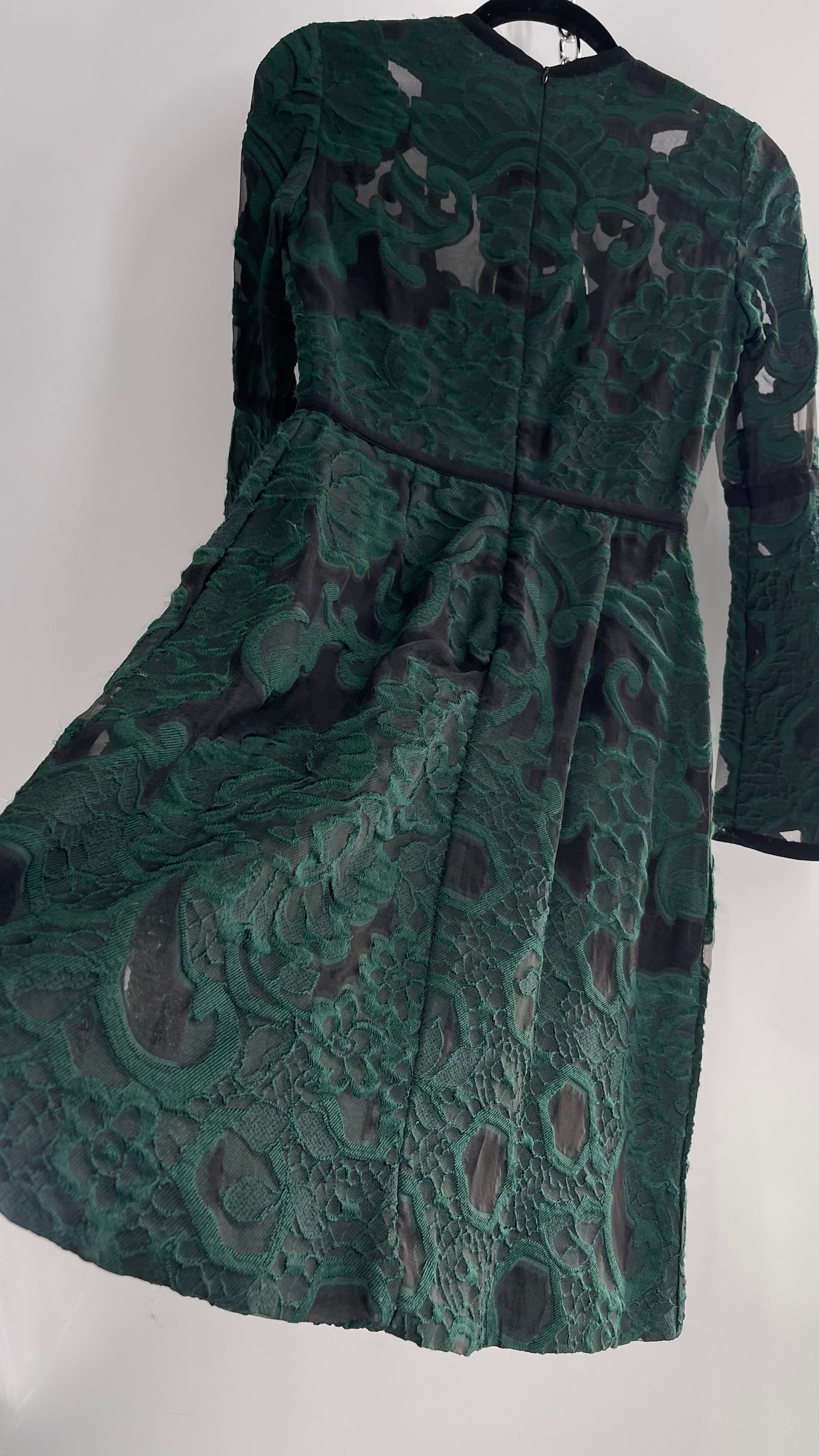 Vintage Ellie Saab Forest Green Lace Dress with Bell Sleeves (36)