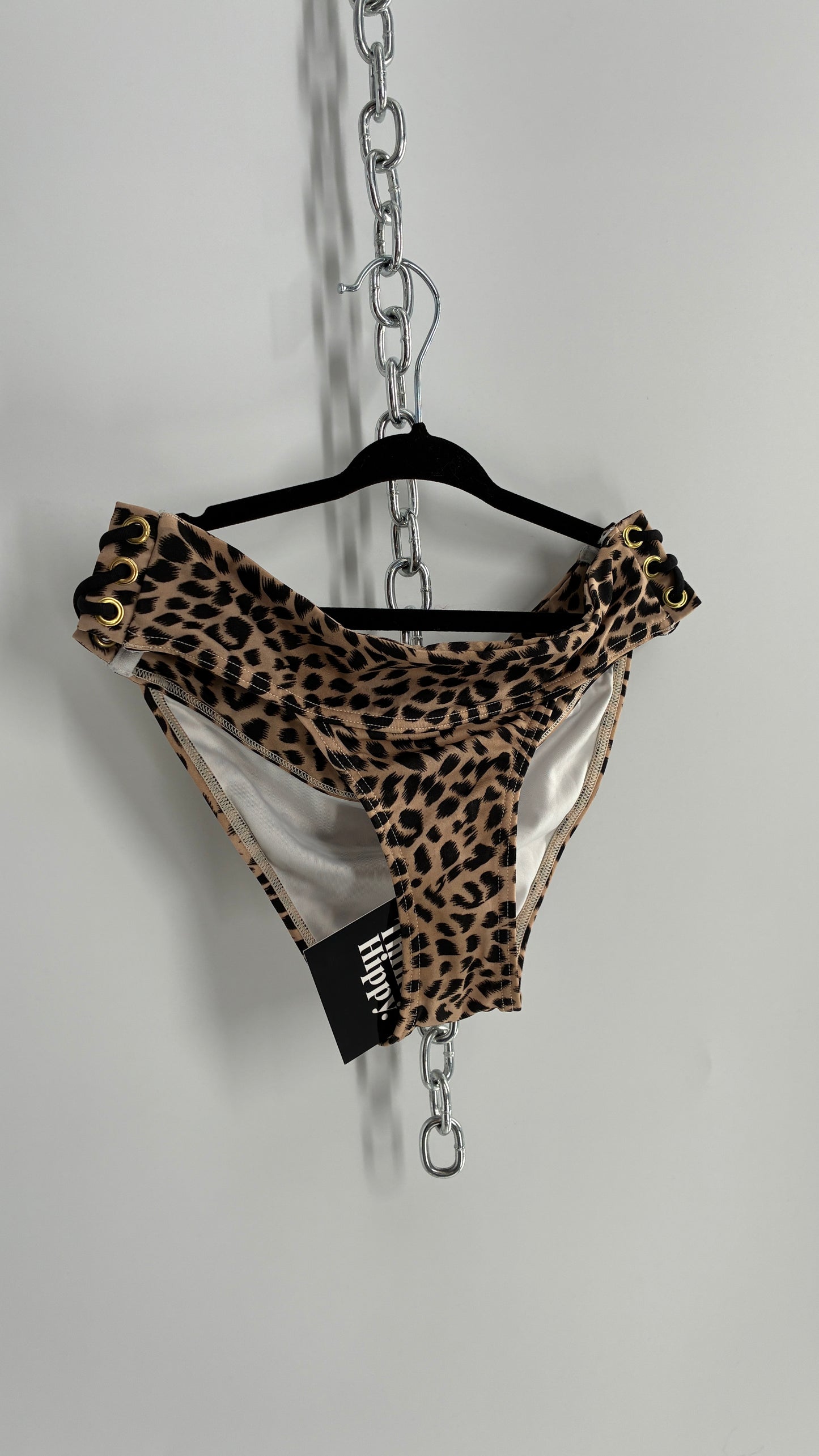 Victoria’s Secret Leopard Printed Tie Side Grommet Bikini Bottoms (XS)