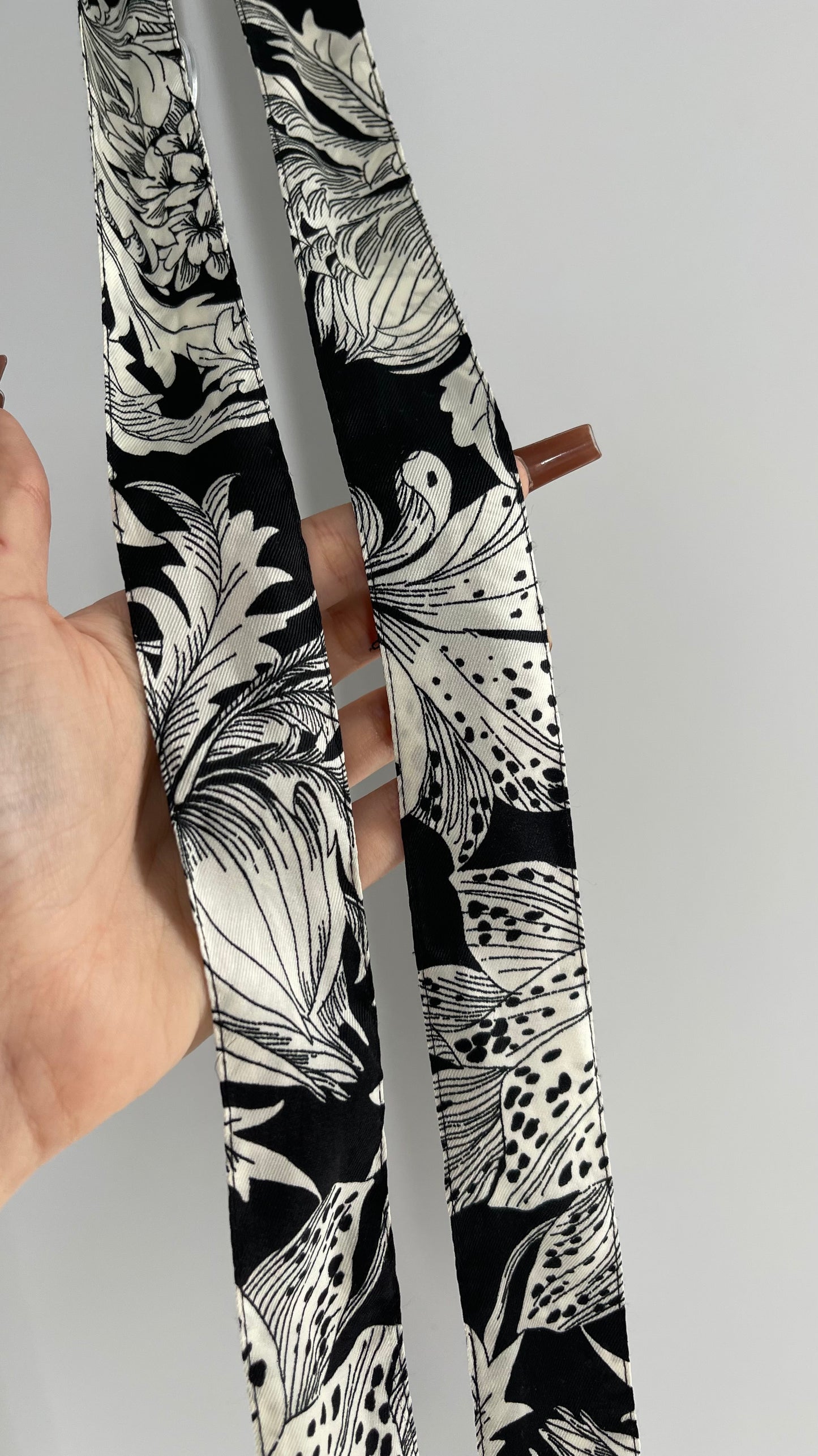 Vintage Black and White Floral Skinny Scarf/Belt/Hair Tie
