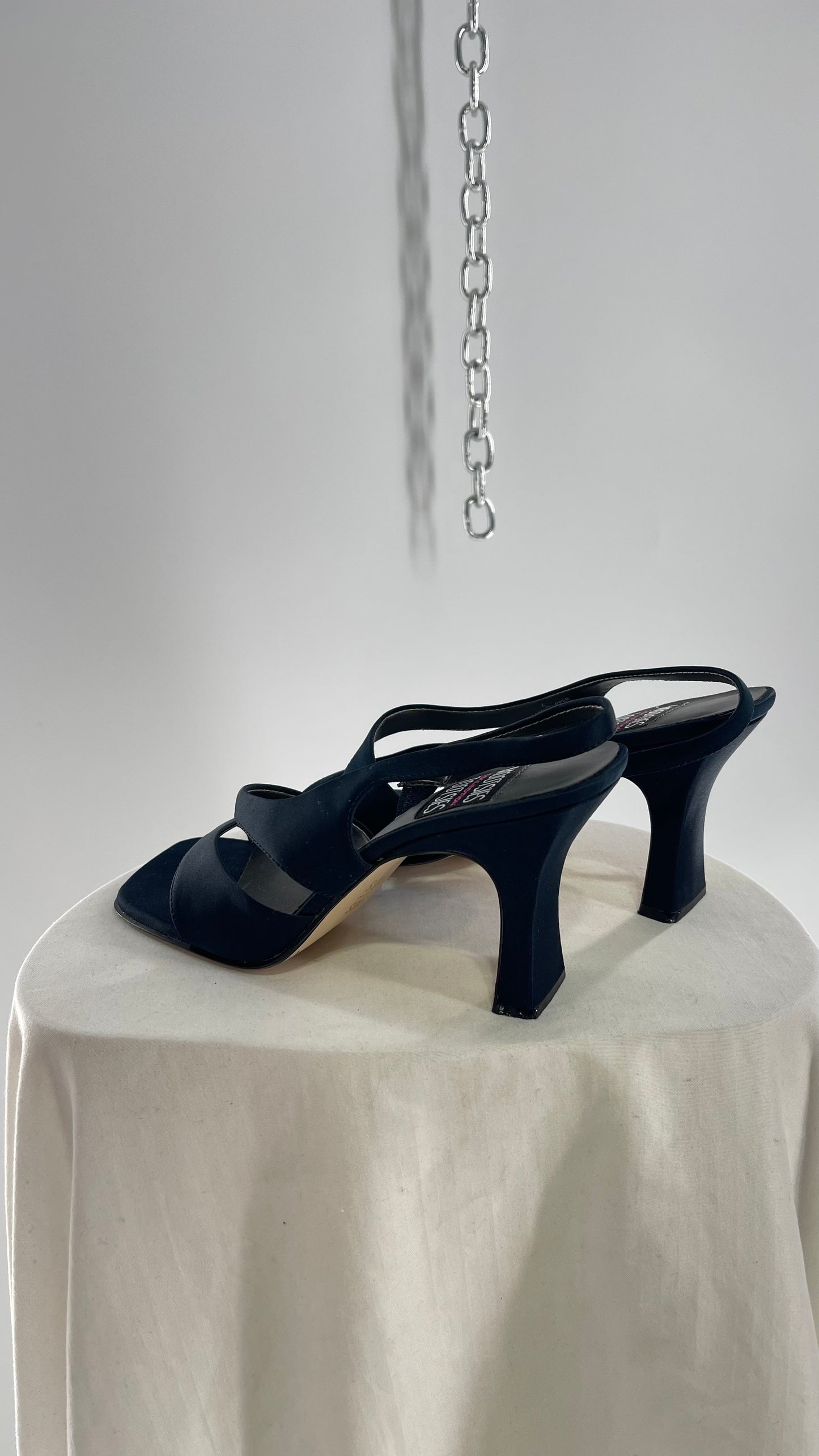 Vintage 1990s Mootsies Tootsies Strappy Satin Square Toe Kitten Heel (8)