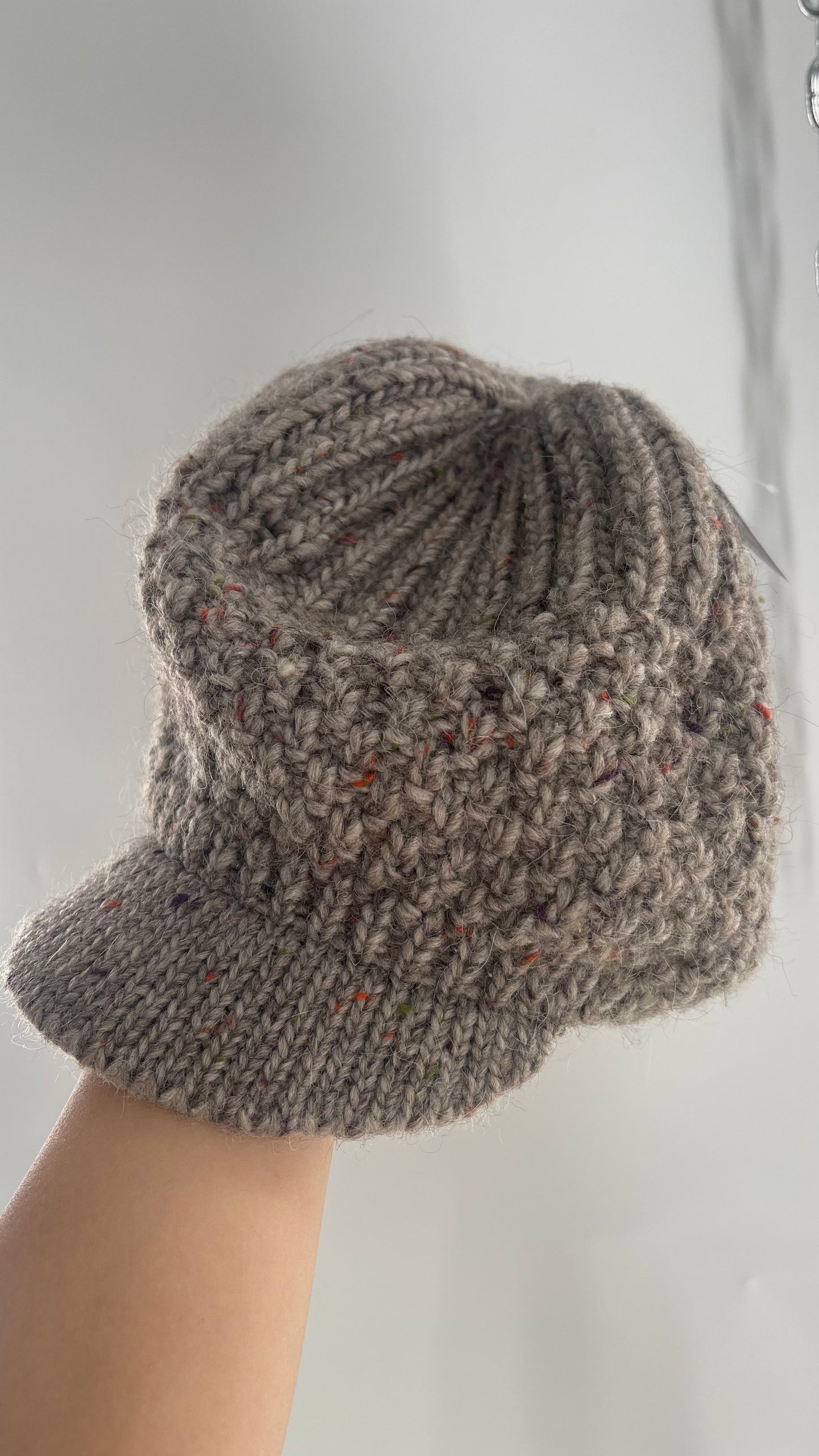 Vintage Tan Knit Slouchy Newsboy Cap Beanie with Brim