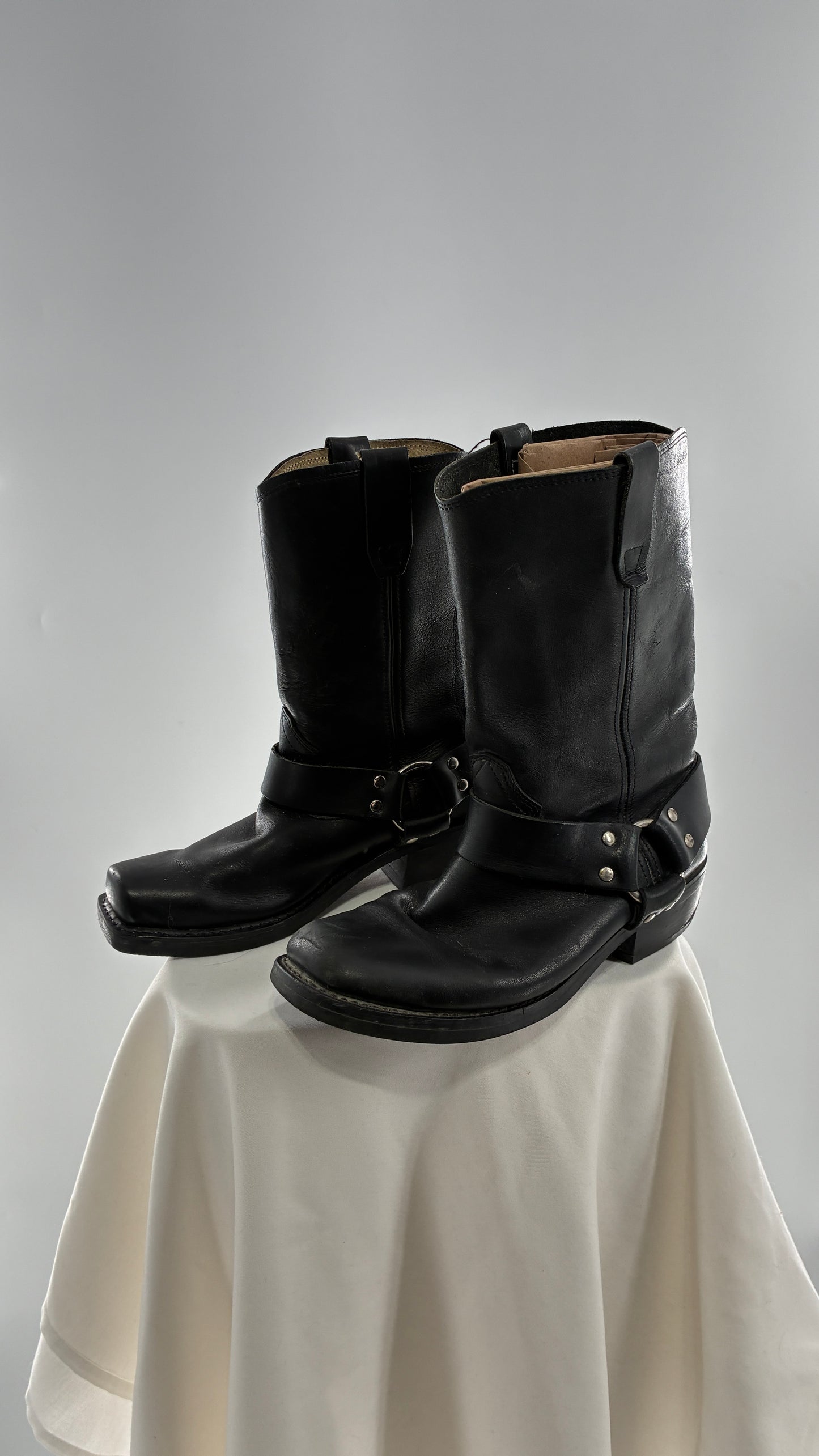 Vintage Mismatched Black Heavy Duty Leather Motorcycle Boots (8,9?)