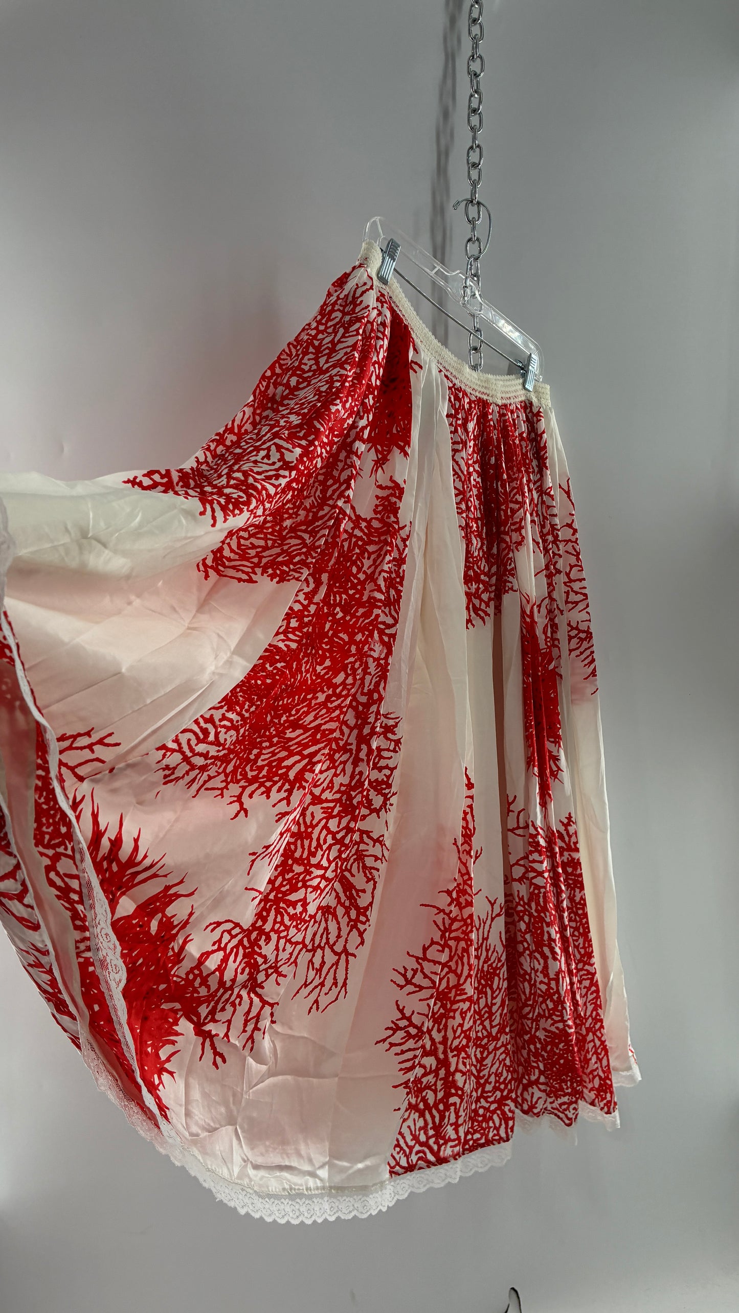 Handmade Vintage Full Length Voluminous Silky Skirt with Red Design (Large)
