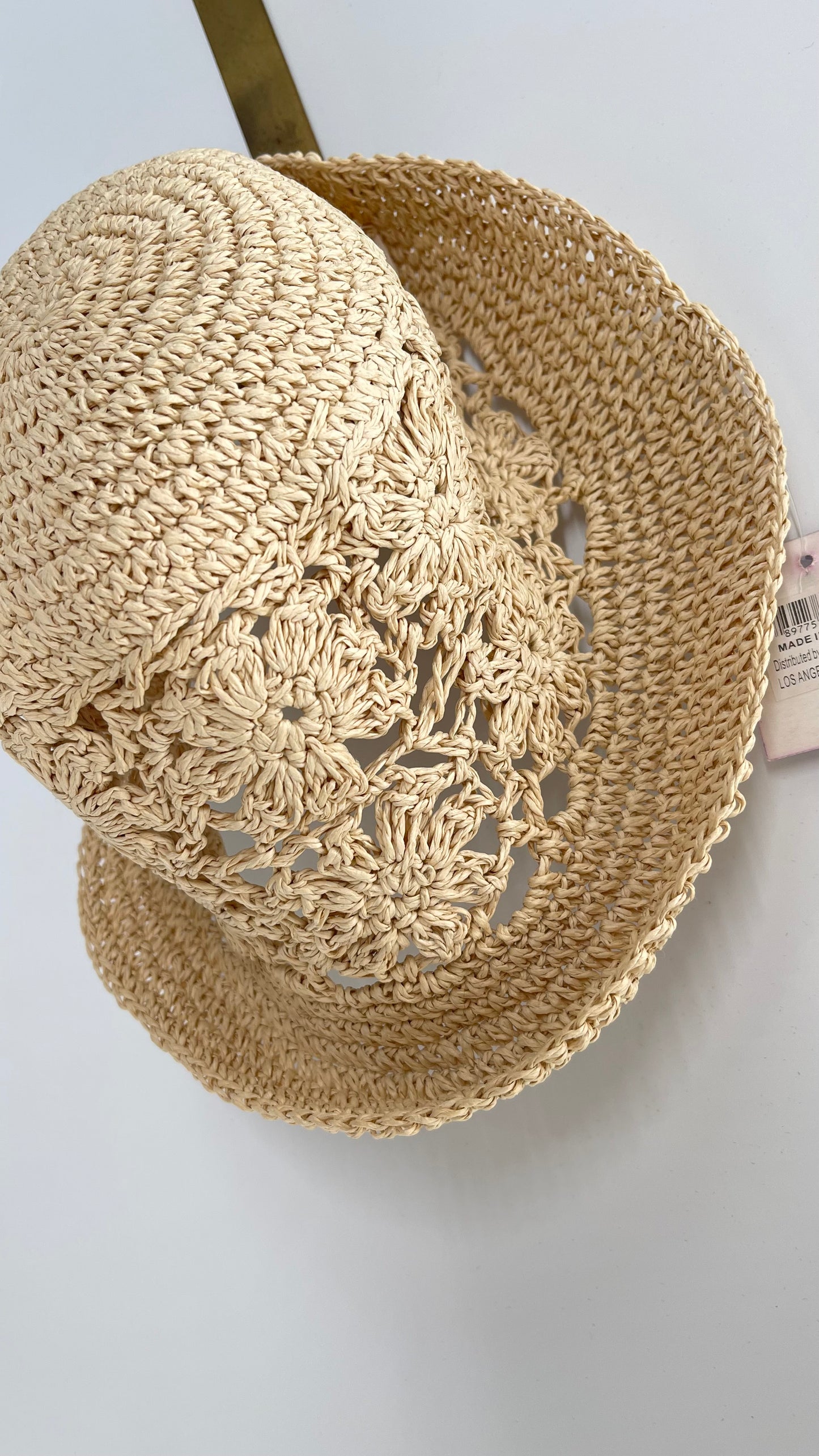 Deadstock Vintage Tan Crochet Straw Sun/Bucket Hat