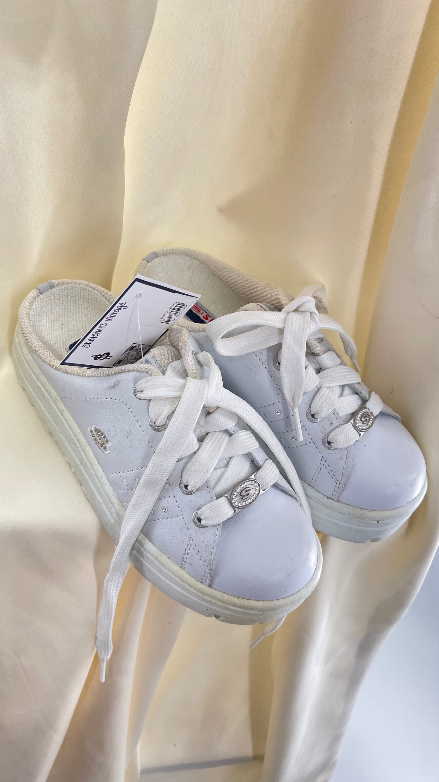 Vintage White Sketchers Slip on Platform Jammer Sneakers with Bedazzled Details (6)