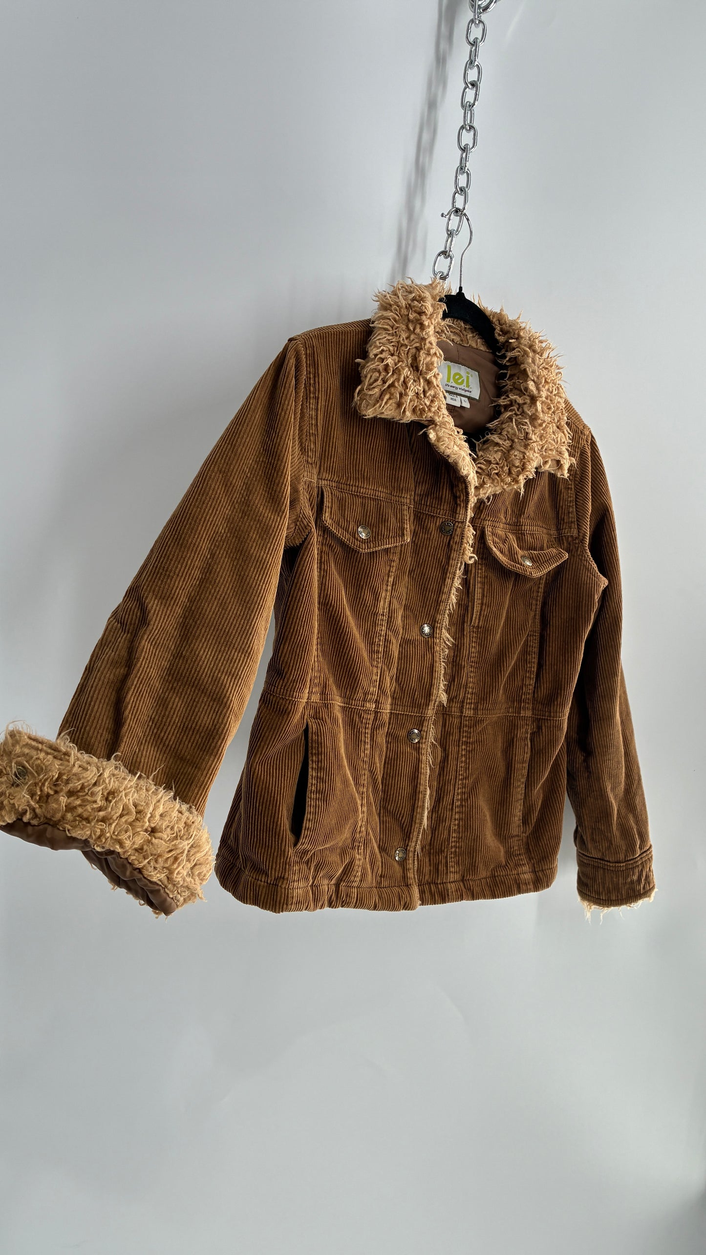Vintage 1990s LEI Corduroy Jacket with Shearling Cuffs and Collar (Large)