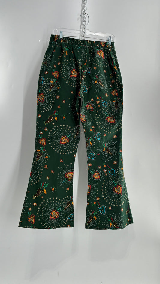 FARM RIO Forest Green Flared Tucan Patterned Pant (Medium)