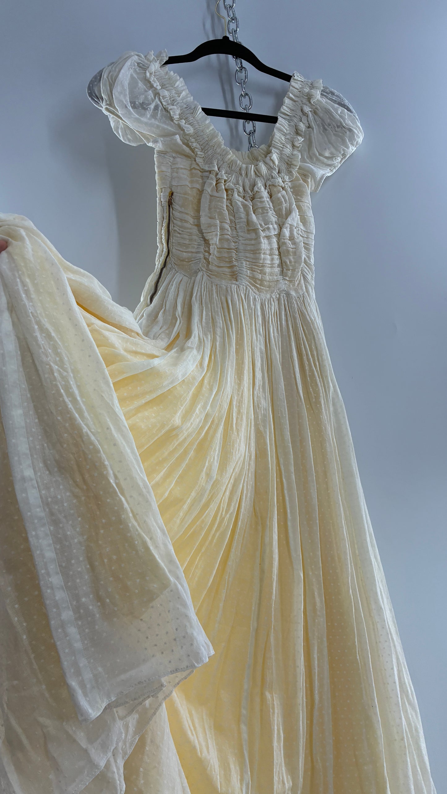 Vintage 1970s Off White Cotton Handmade Maxi Dress with Ruched Bodice, Puff Sleeves, and Polka Dot Texture (XS/S)