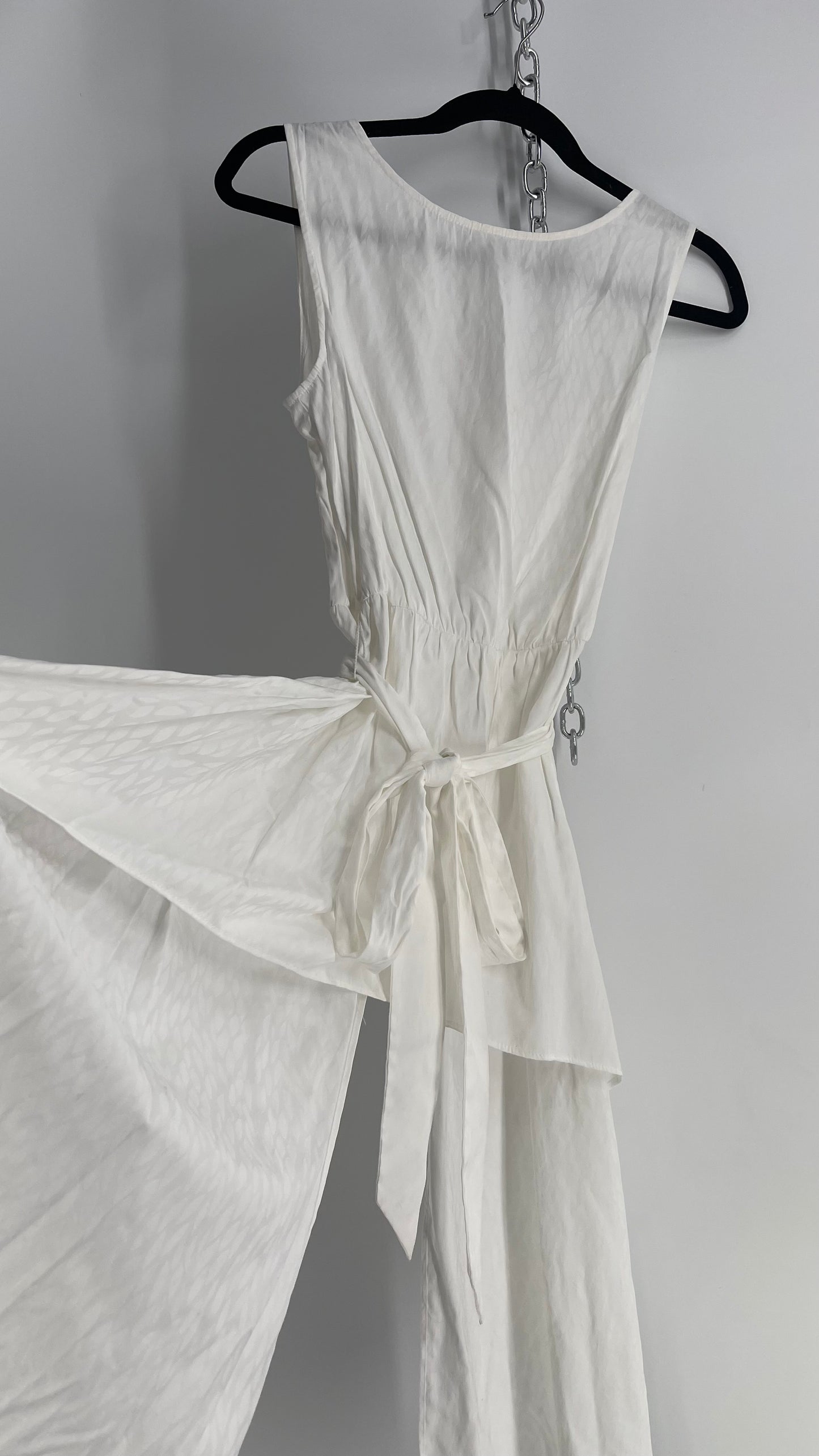 Sachin + Babi Anthropologie White Asymmetrical Hem Tunic Blouse (Medium)