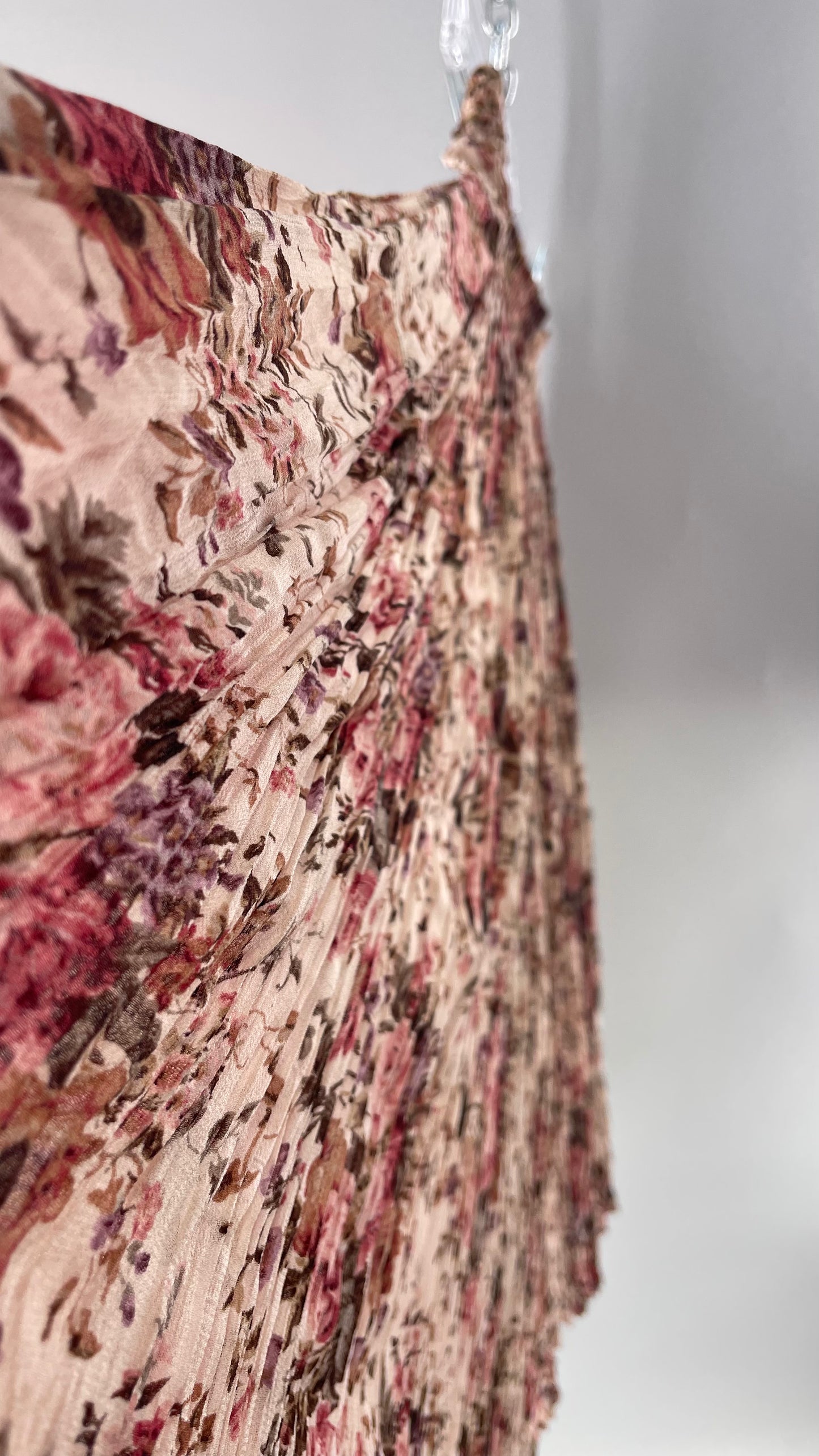 Vintage Hand Made Romantic Pink Floral Skirt (L)
