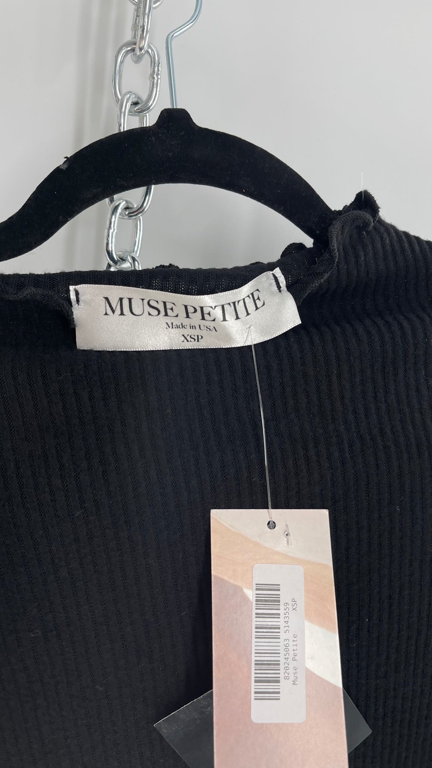 MUSE PETITE Black Ribbed Lettuce Trim Mock Neck Long Sleeve (XSP)