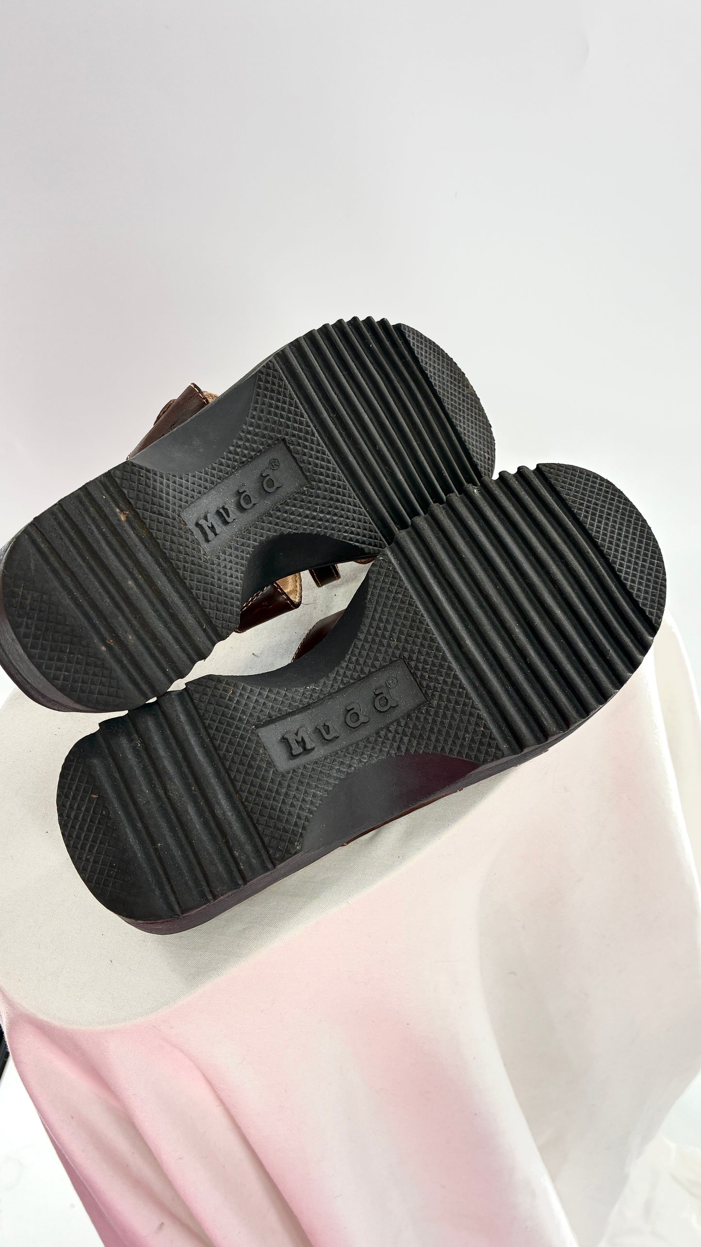 Vintage MUDD Block Heel Brown Leather Strappy Sandals (6.5)