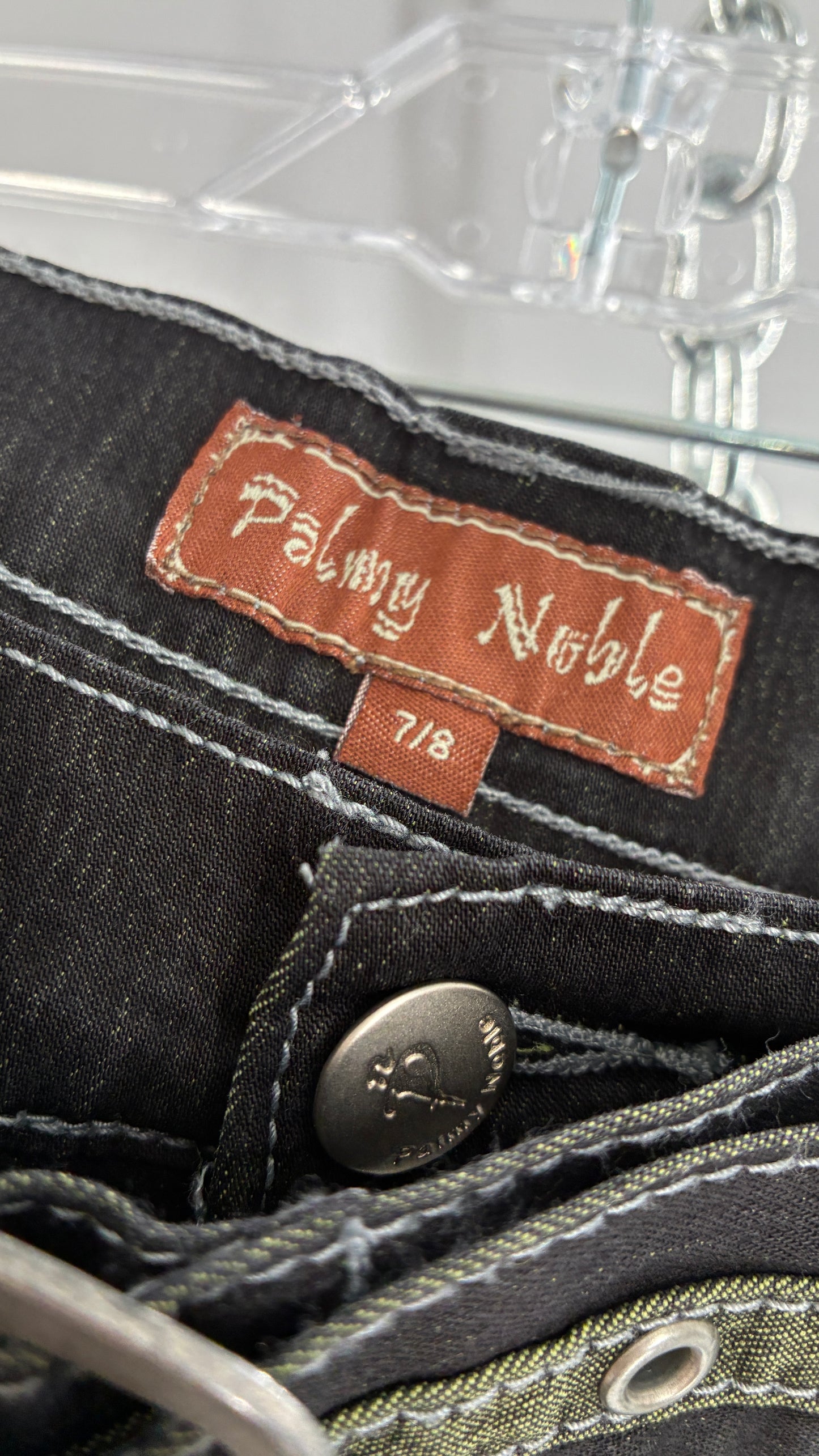 Vintage PALMY NOBLE Dark Wash Low Rise Denim with Green Details and Built in Belt (7/8)